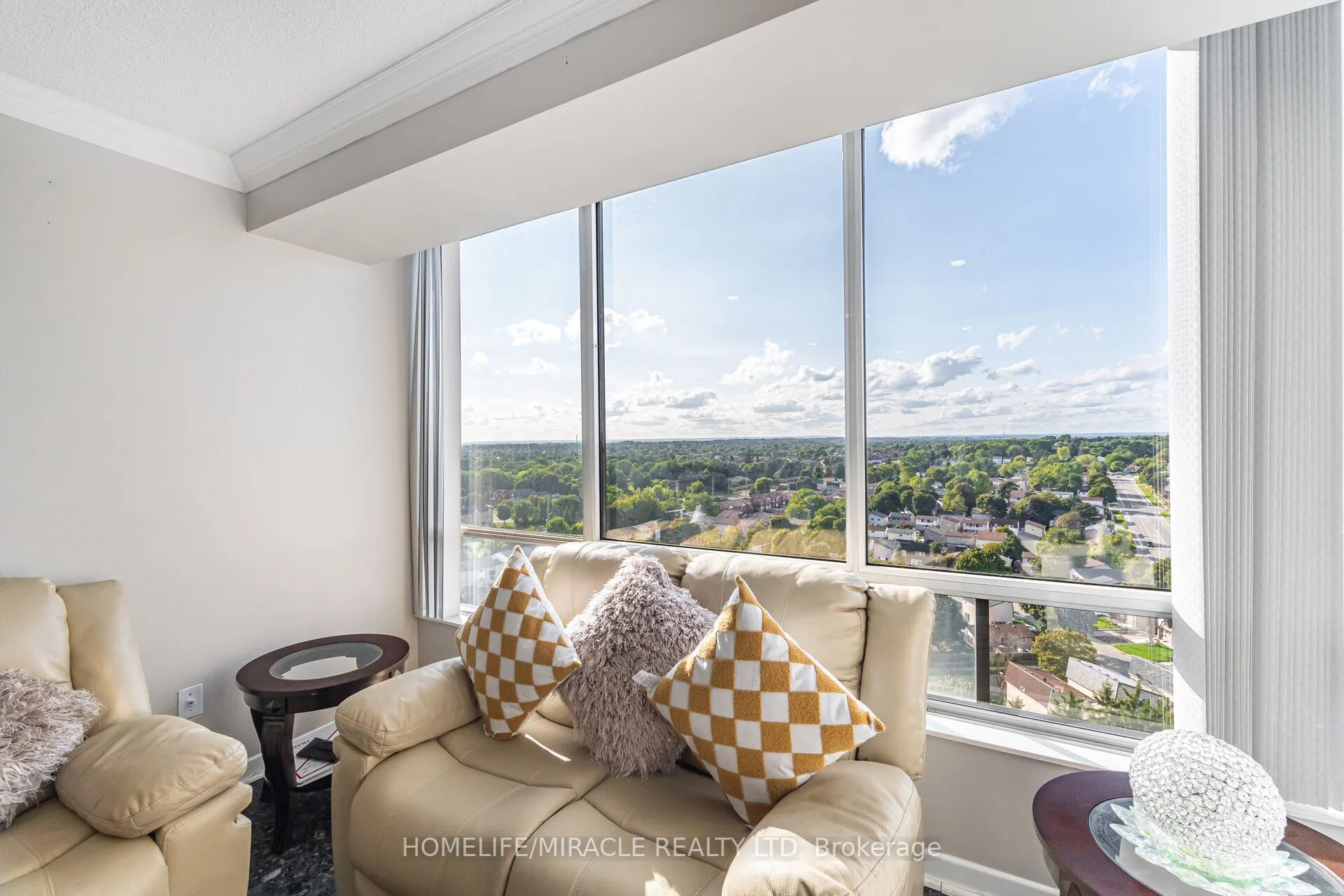 26 Hanover Road, #1705