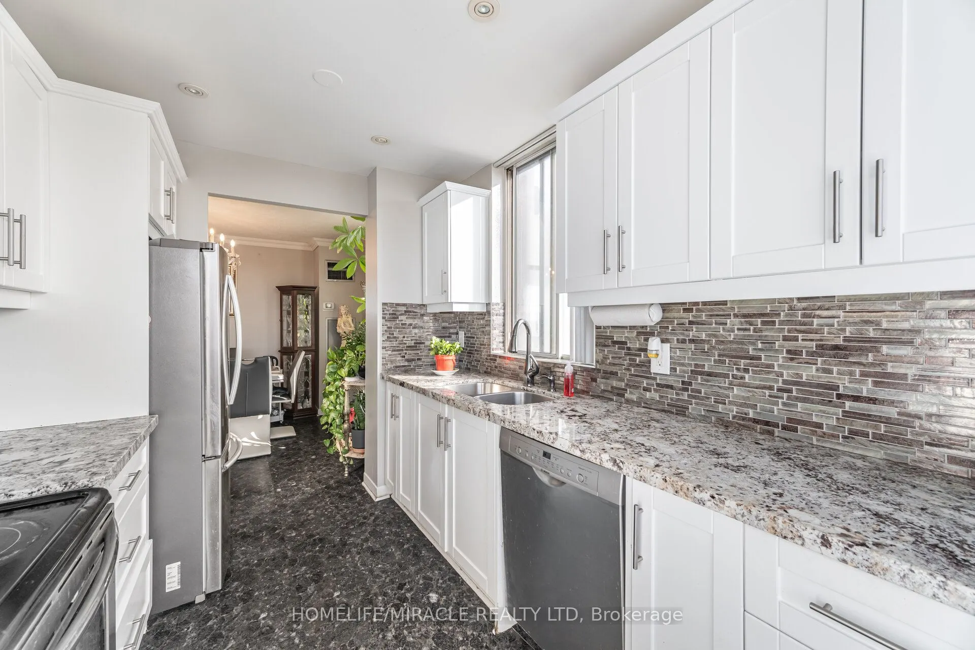 26 Hanover Road, #1705