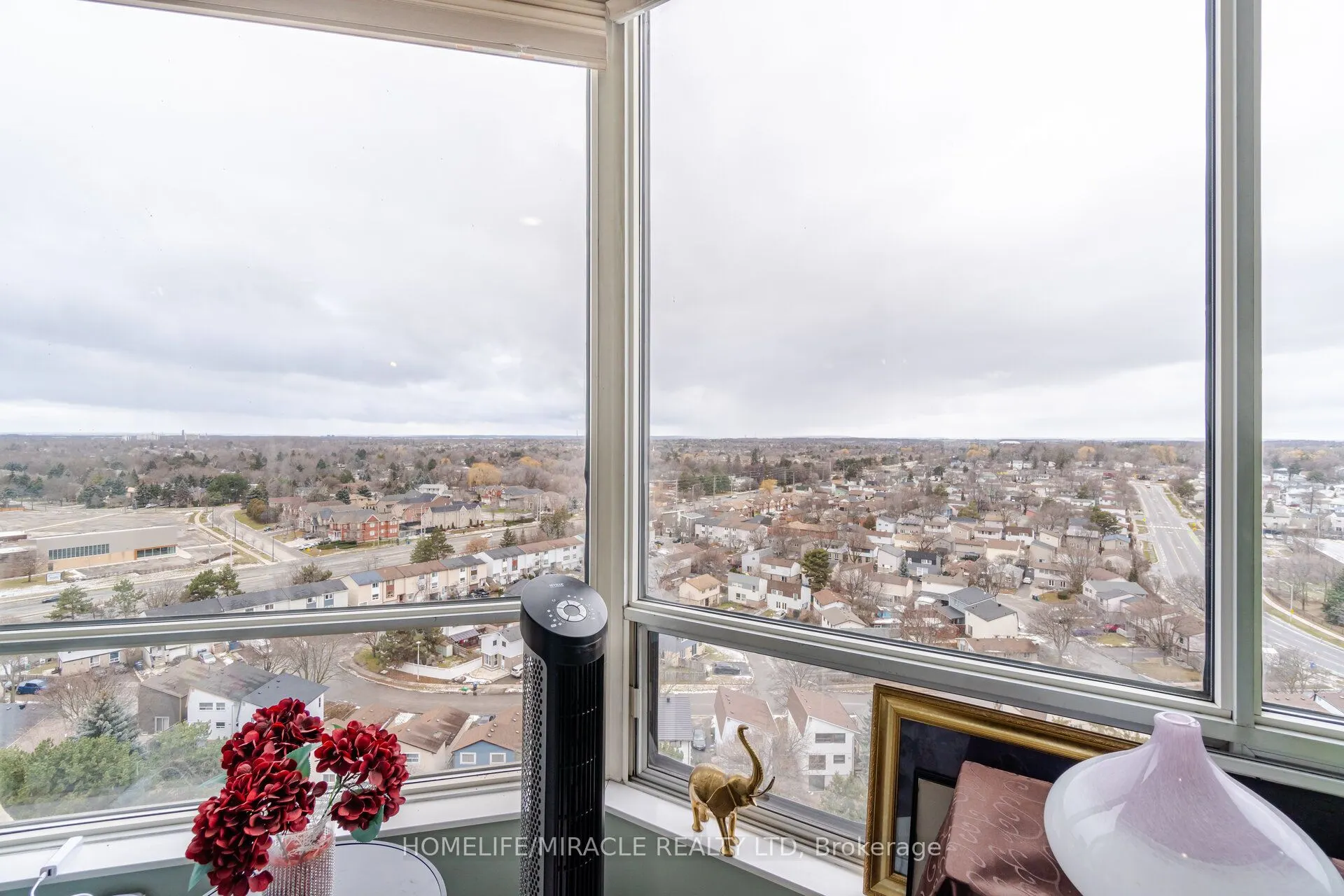 26 Hanover Road, #1705