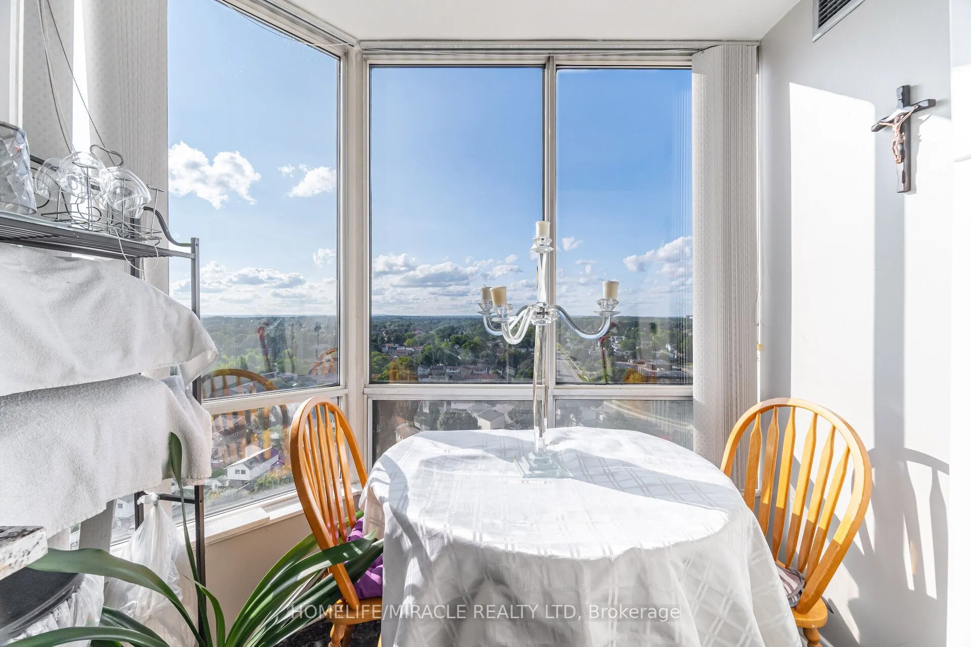26 Hanover Road, #1705