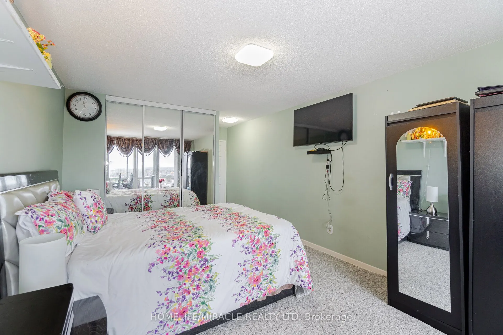 26 Hanover Road, #1705