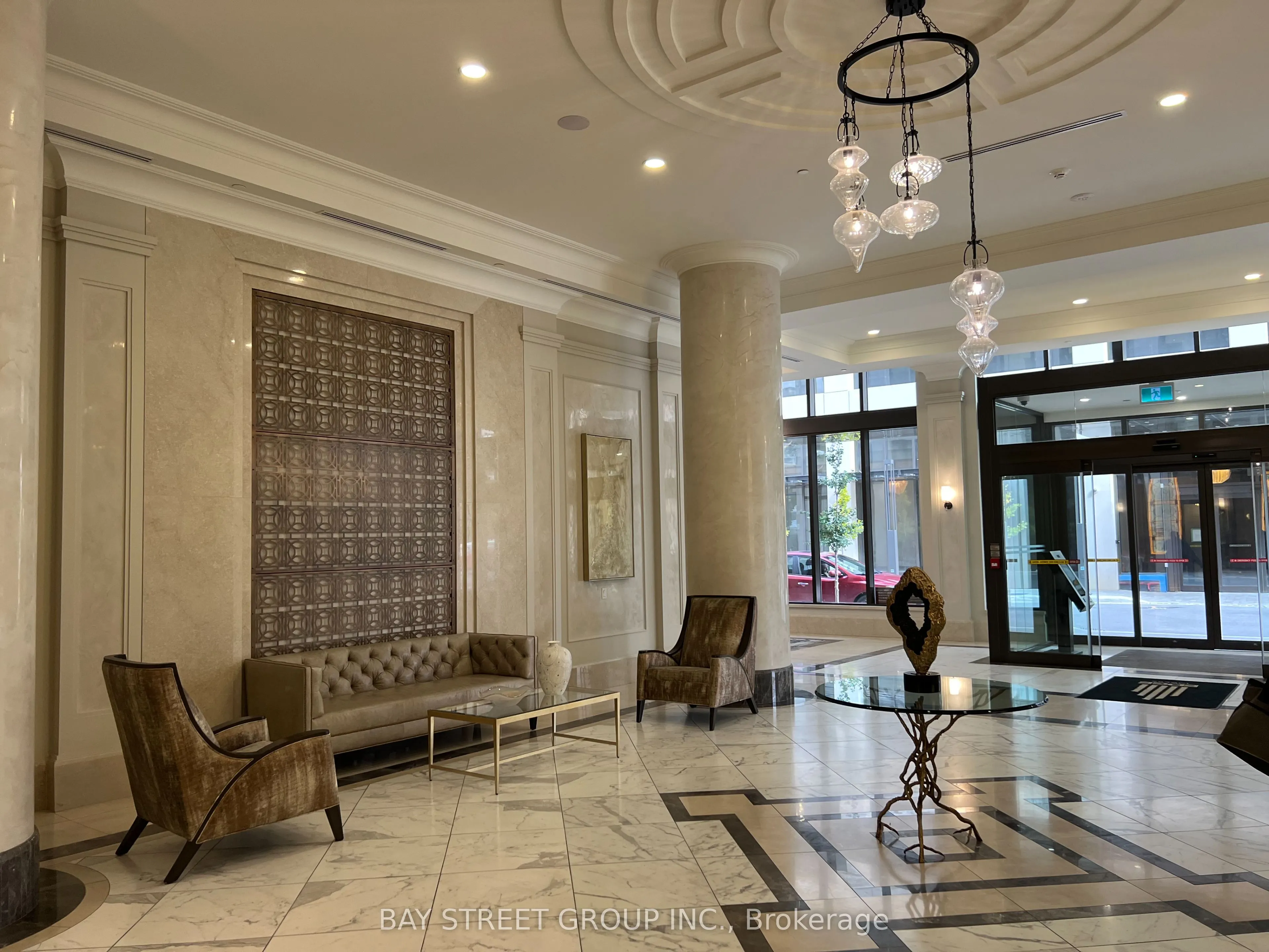 36 Elm Drive W, #2205