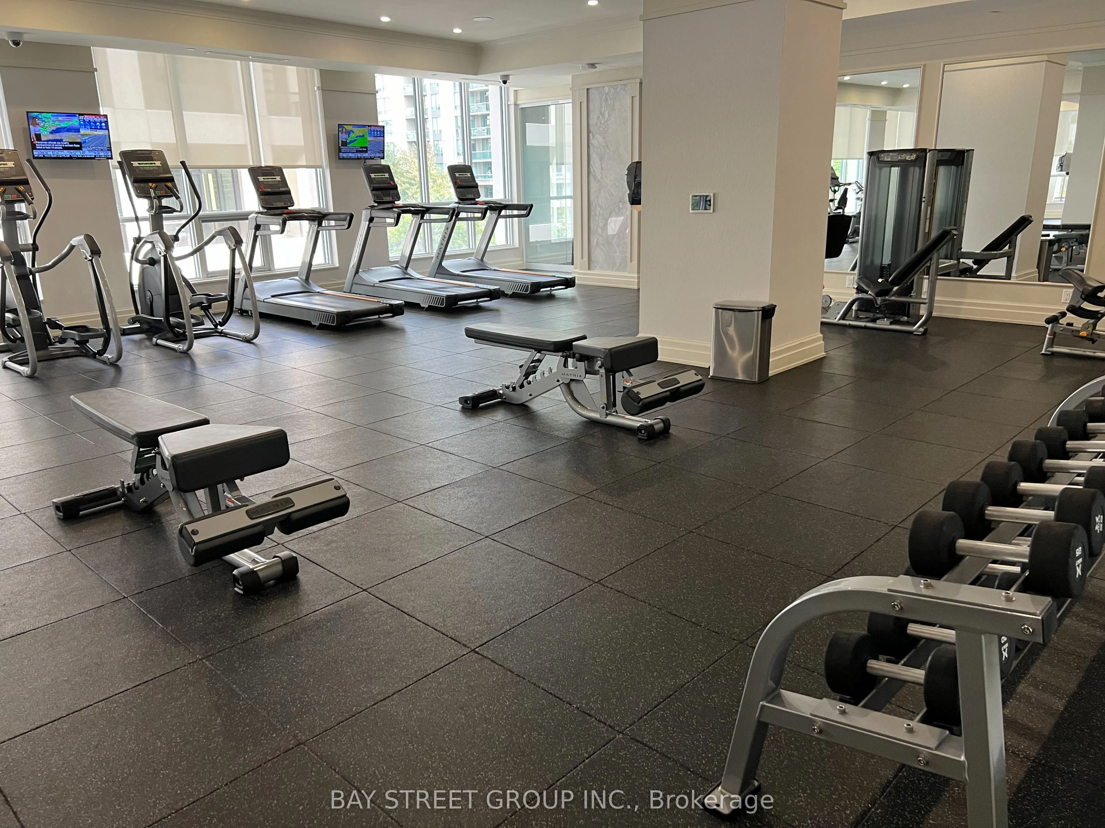 36 Elm Drive W, #2205
