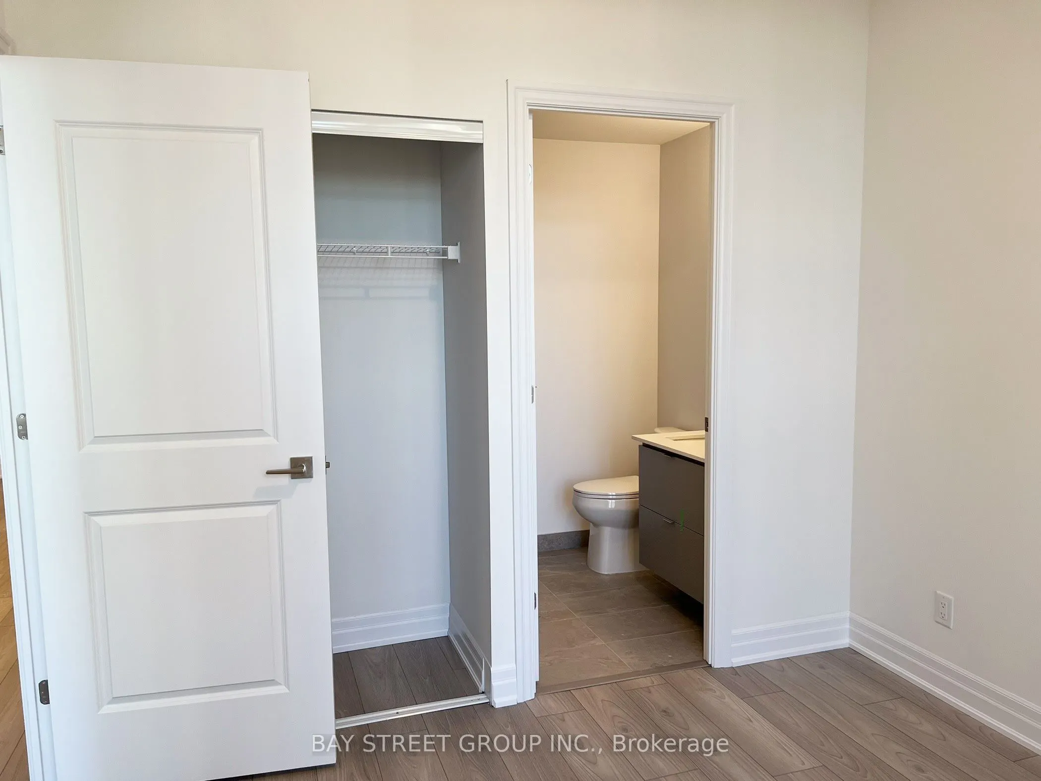 36 Elm Drive W, #2205