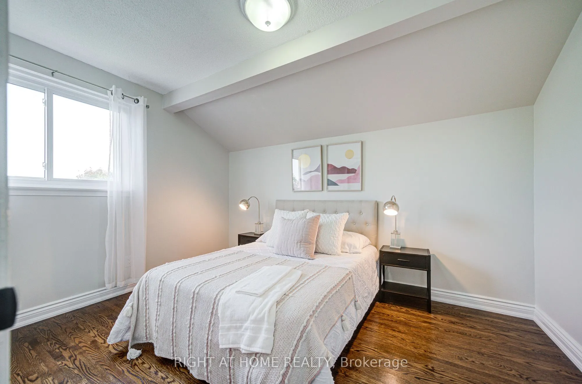 2674 Constable Road