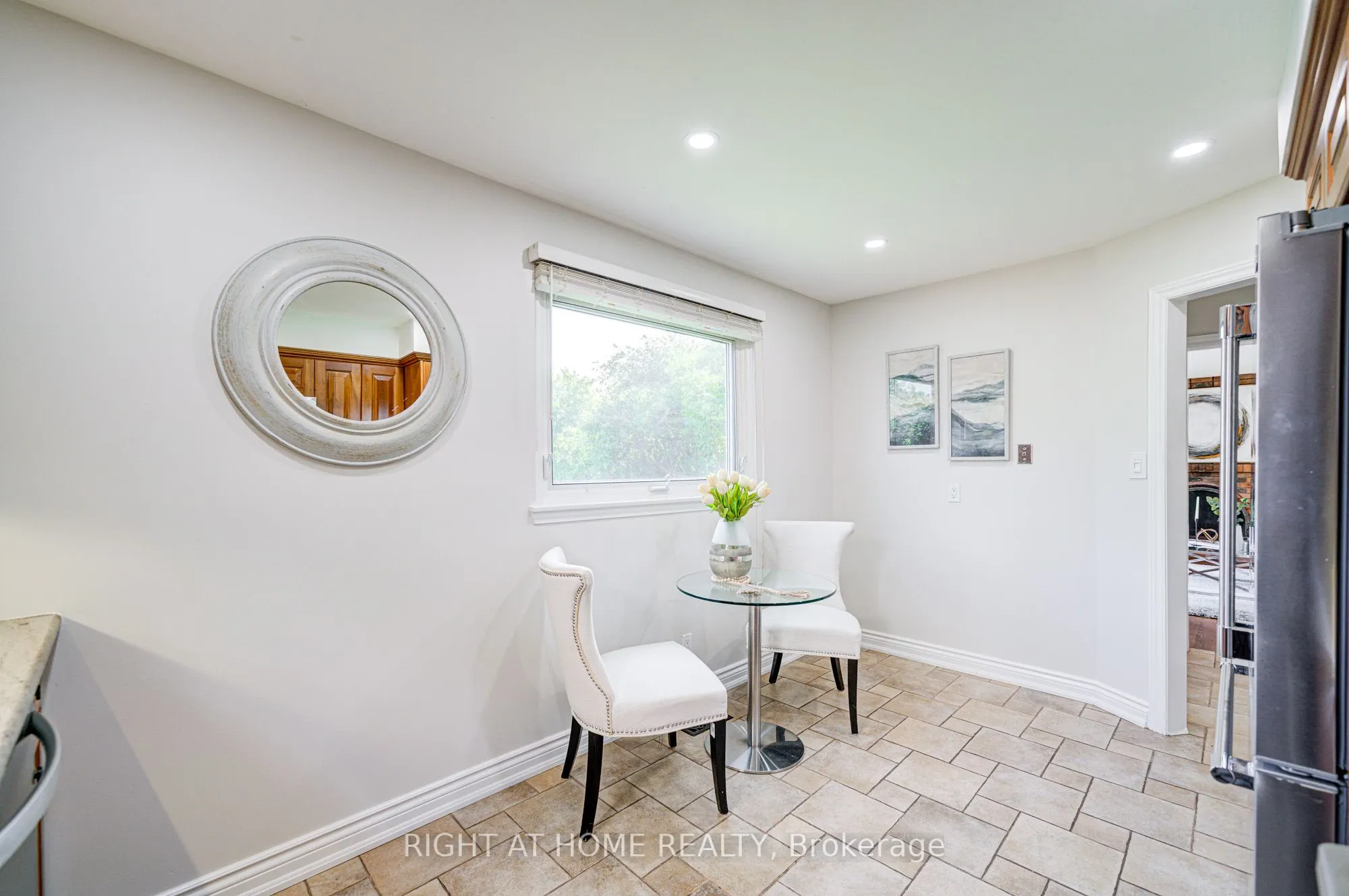 2674 Constable Road