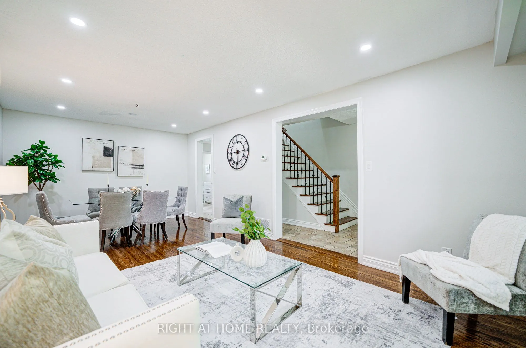 2674 Constable Road
