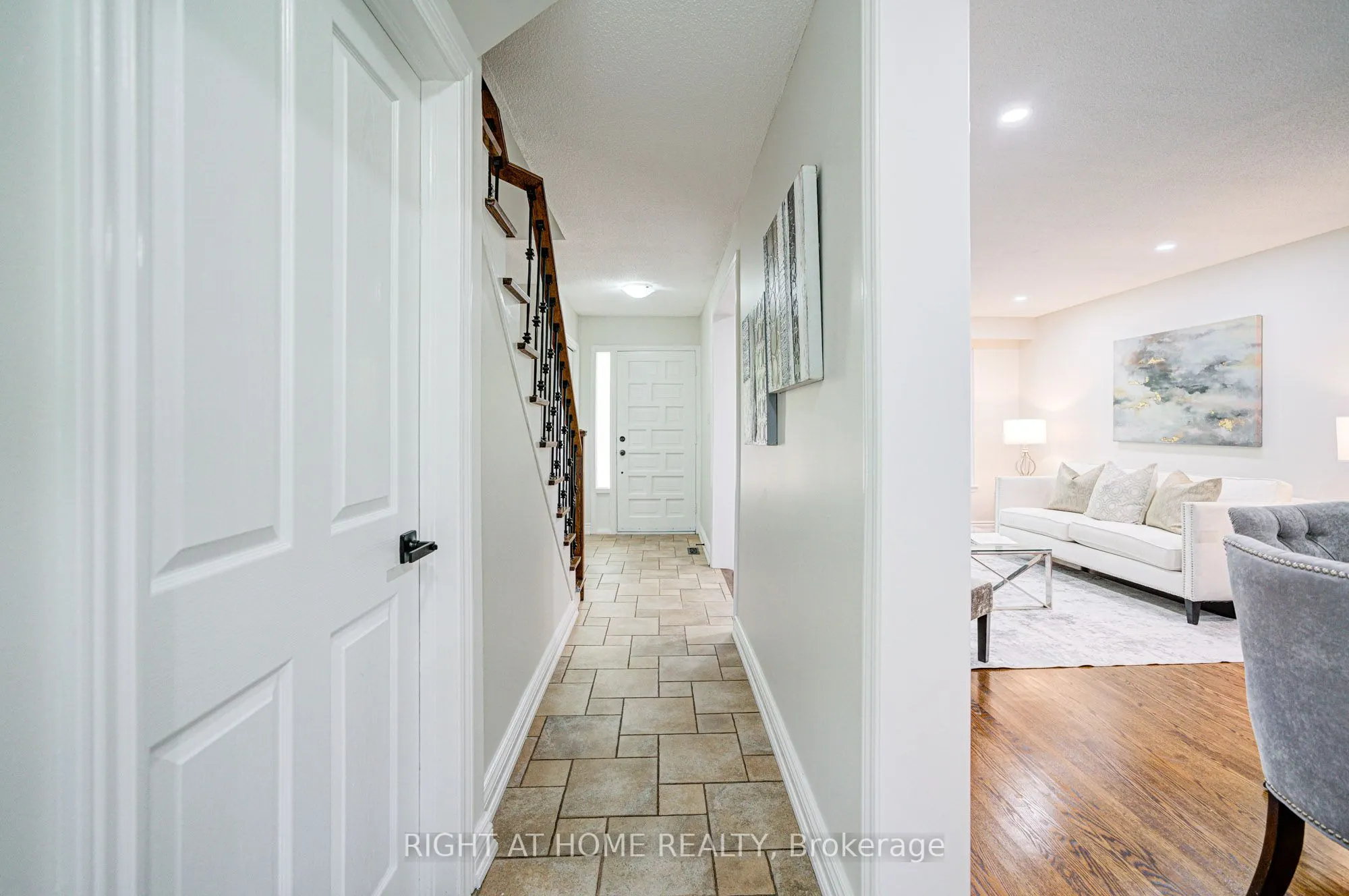 2674 Constable Road