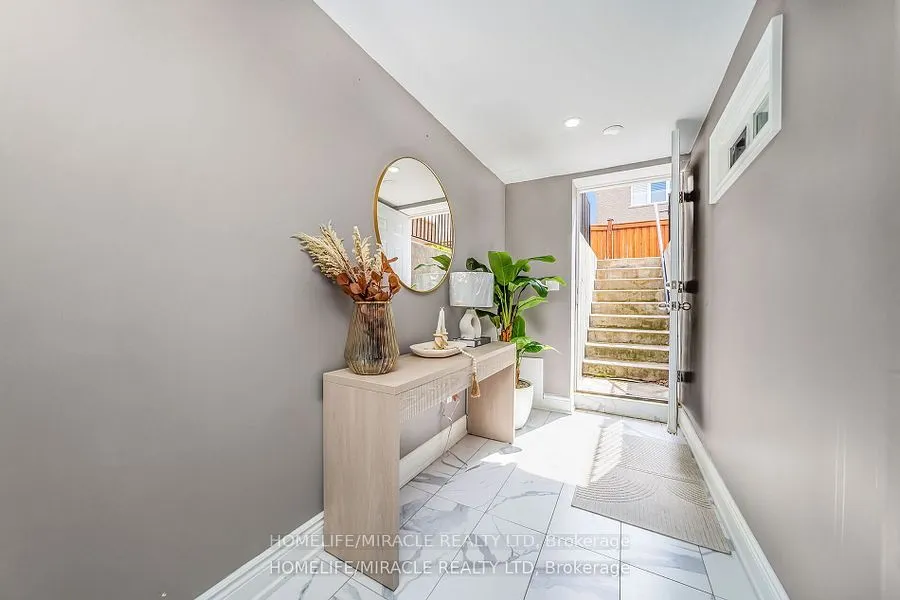 6 Currant Road