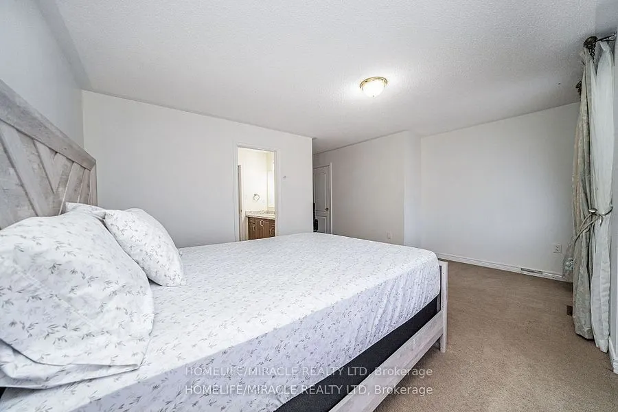 6 Currant Road