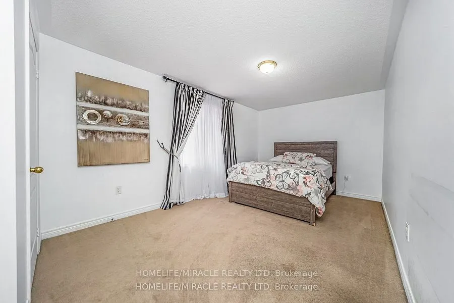 6 Currant Road