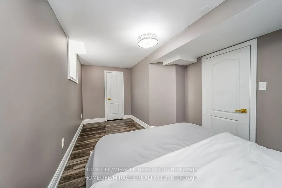 6 Currant Road