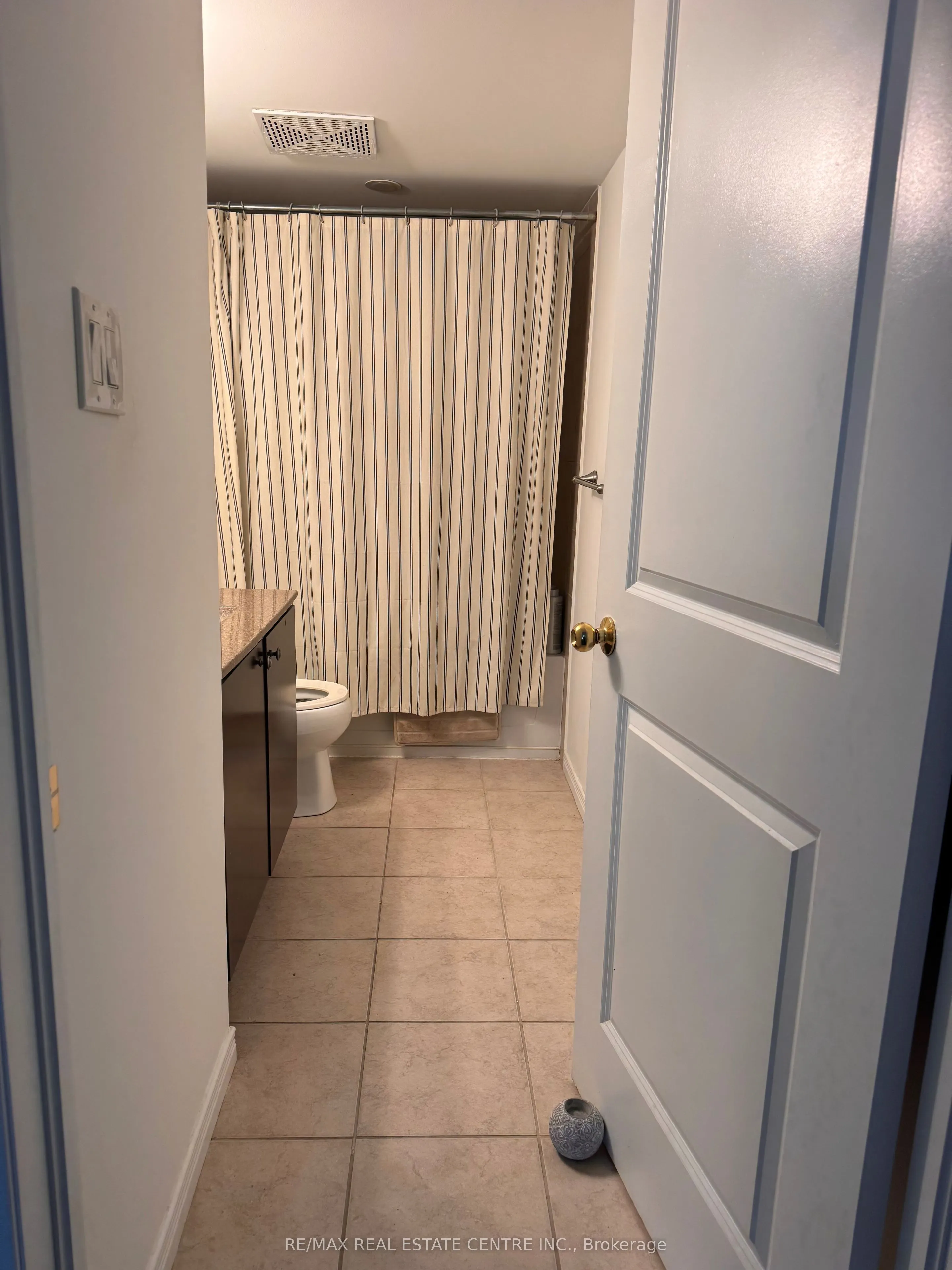 9 George Street, #1009