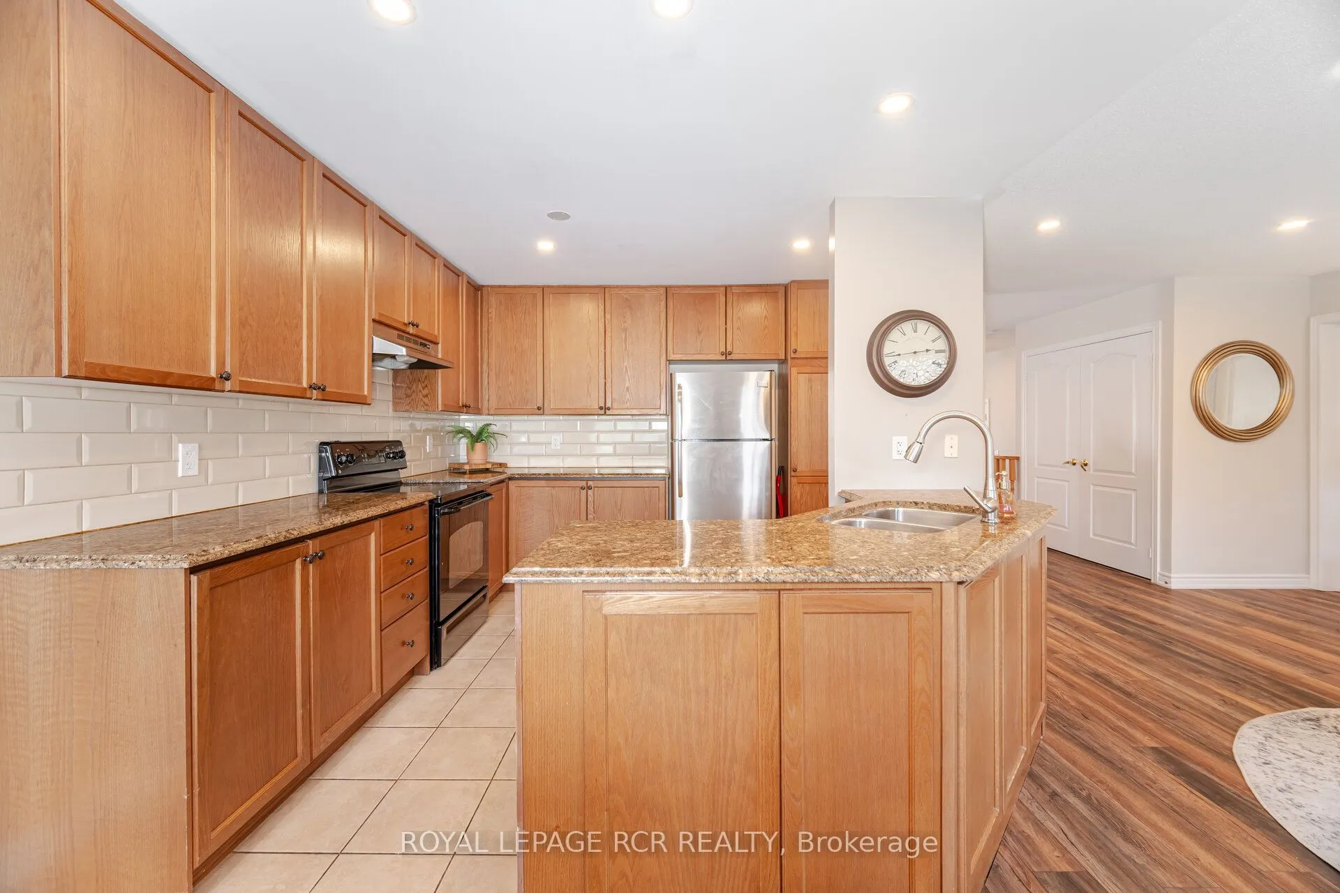 21 Seashell Place, #11