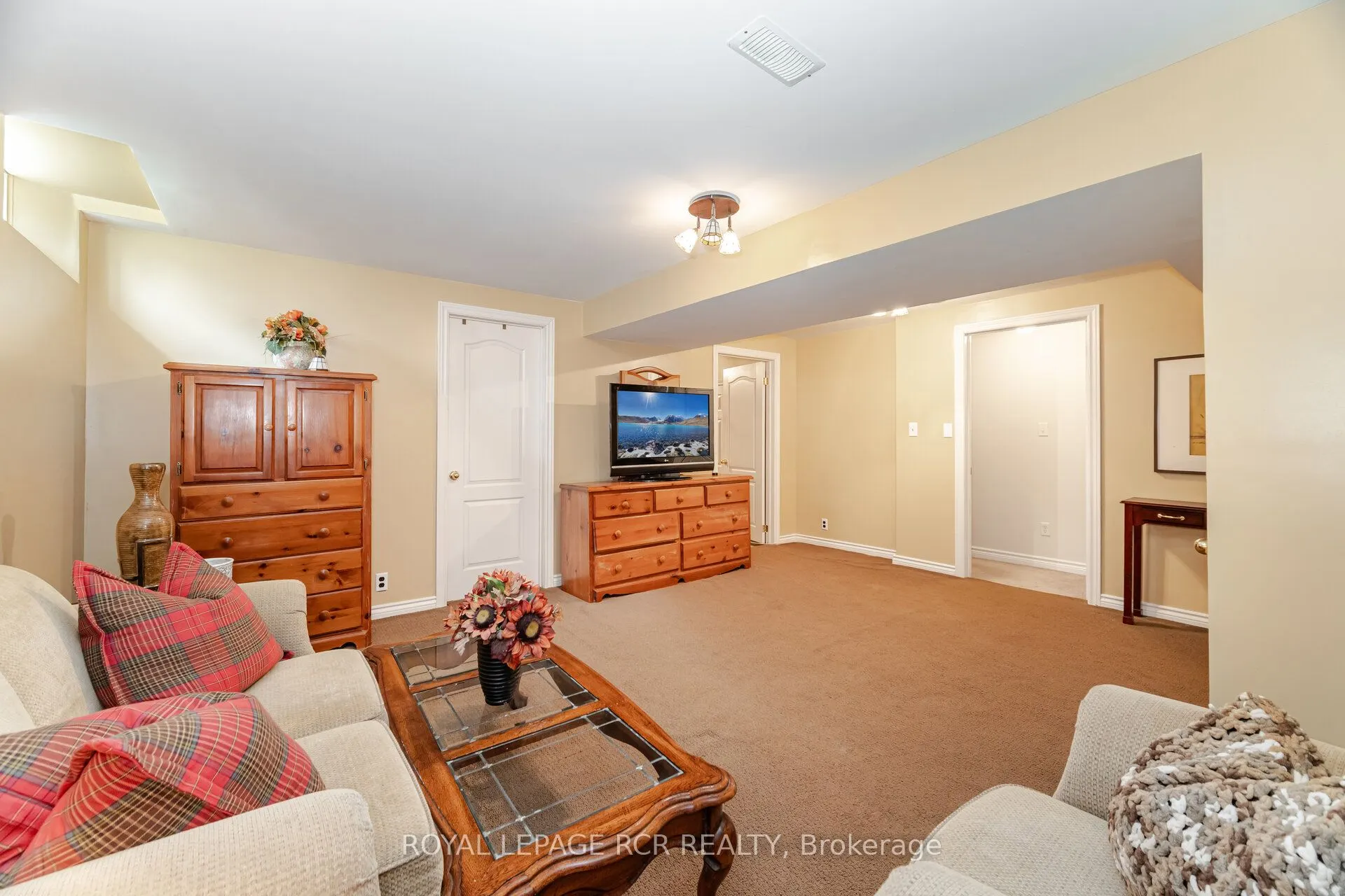 21 Seashell Place, #11