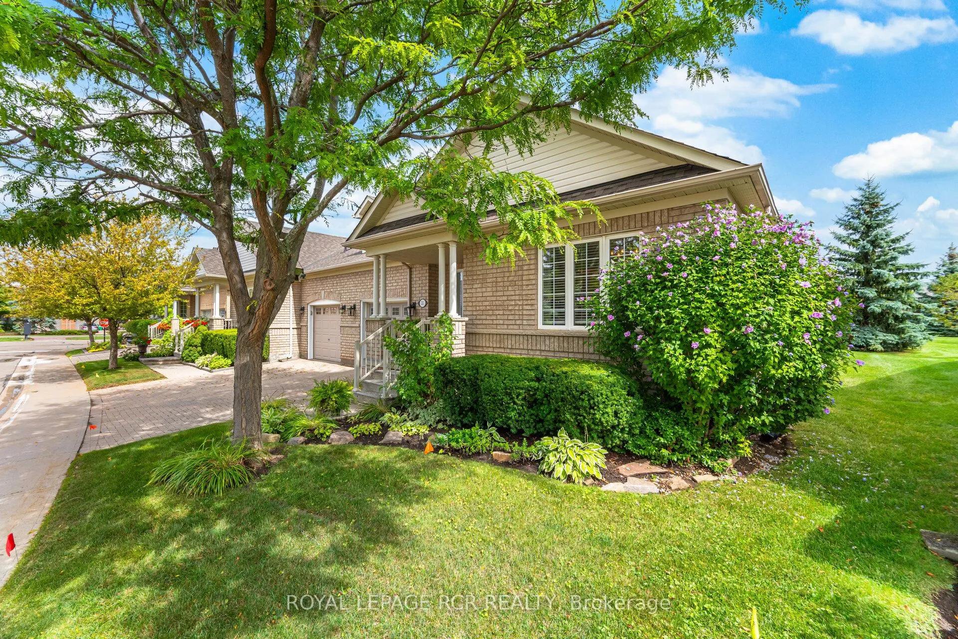 21 Seashell Place, #11