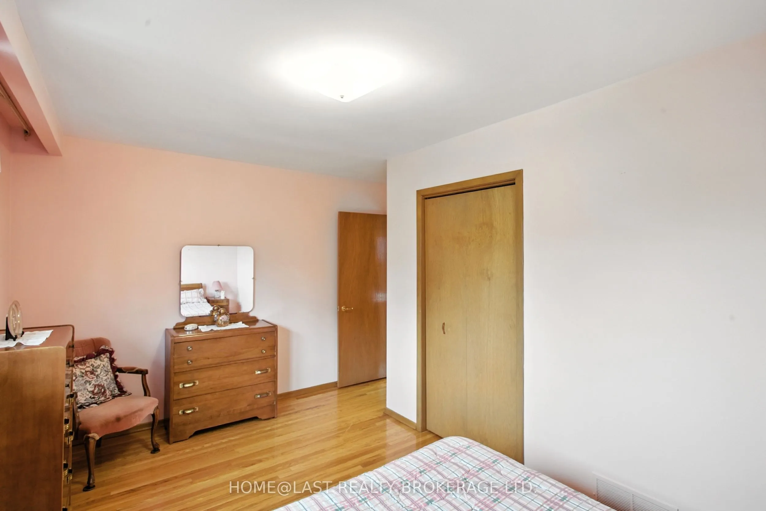 15 Blacksmith Crescent