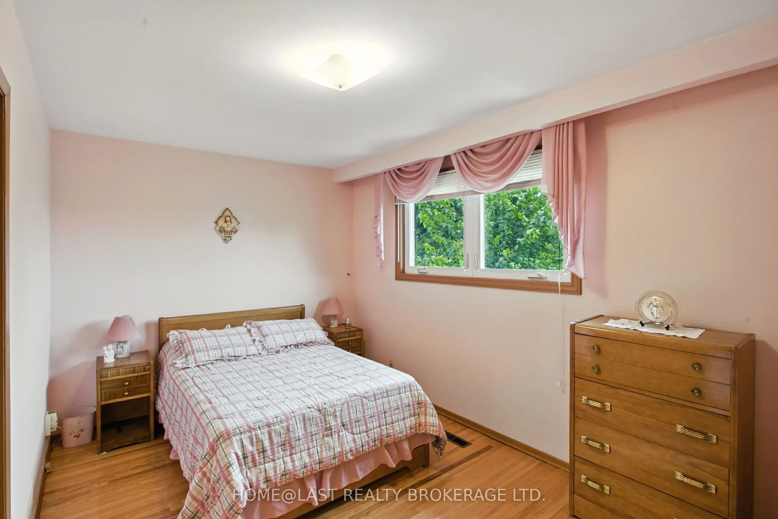 15 Blacksmith Crescent