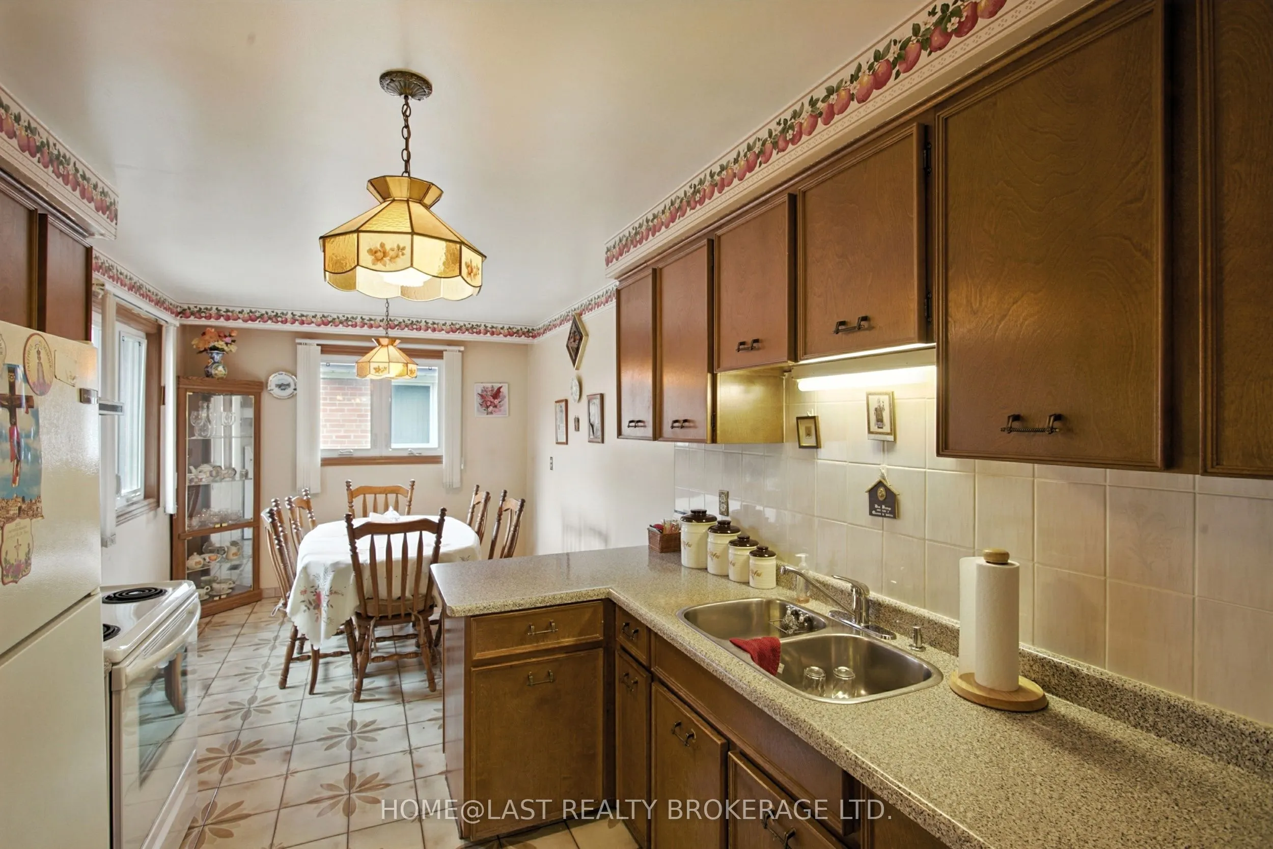 15 Blacksmith Crescent