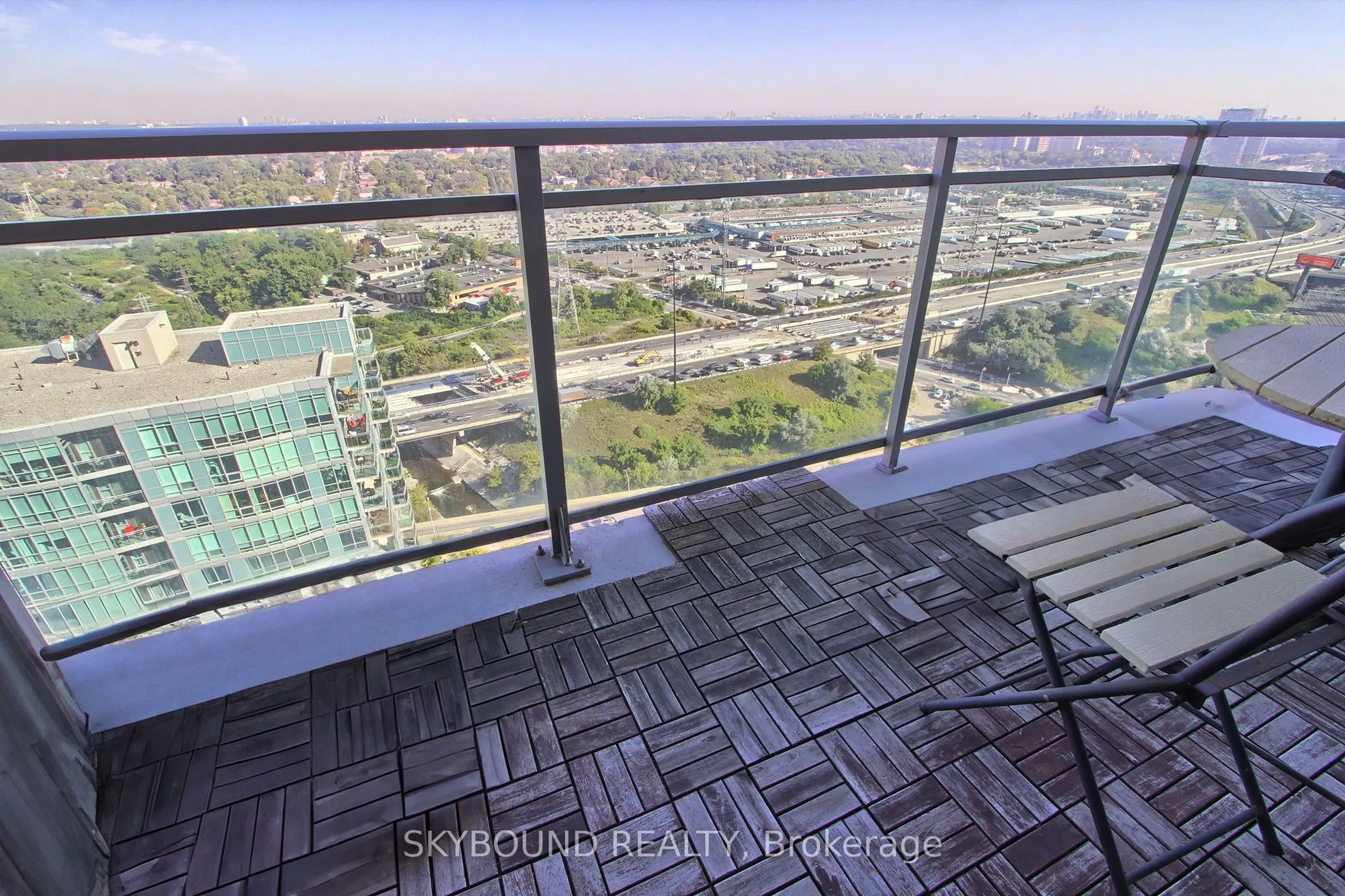 165 Legion Road N, #2723