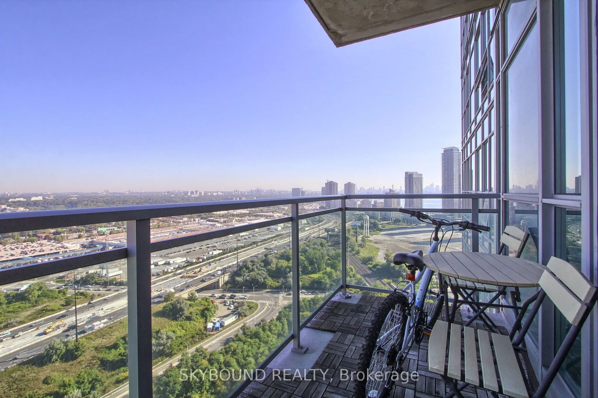 165 Legion Road N, #2723