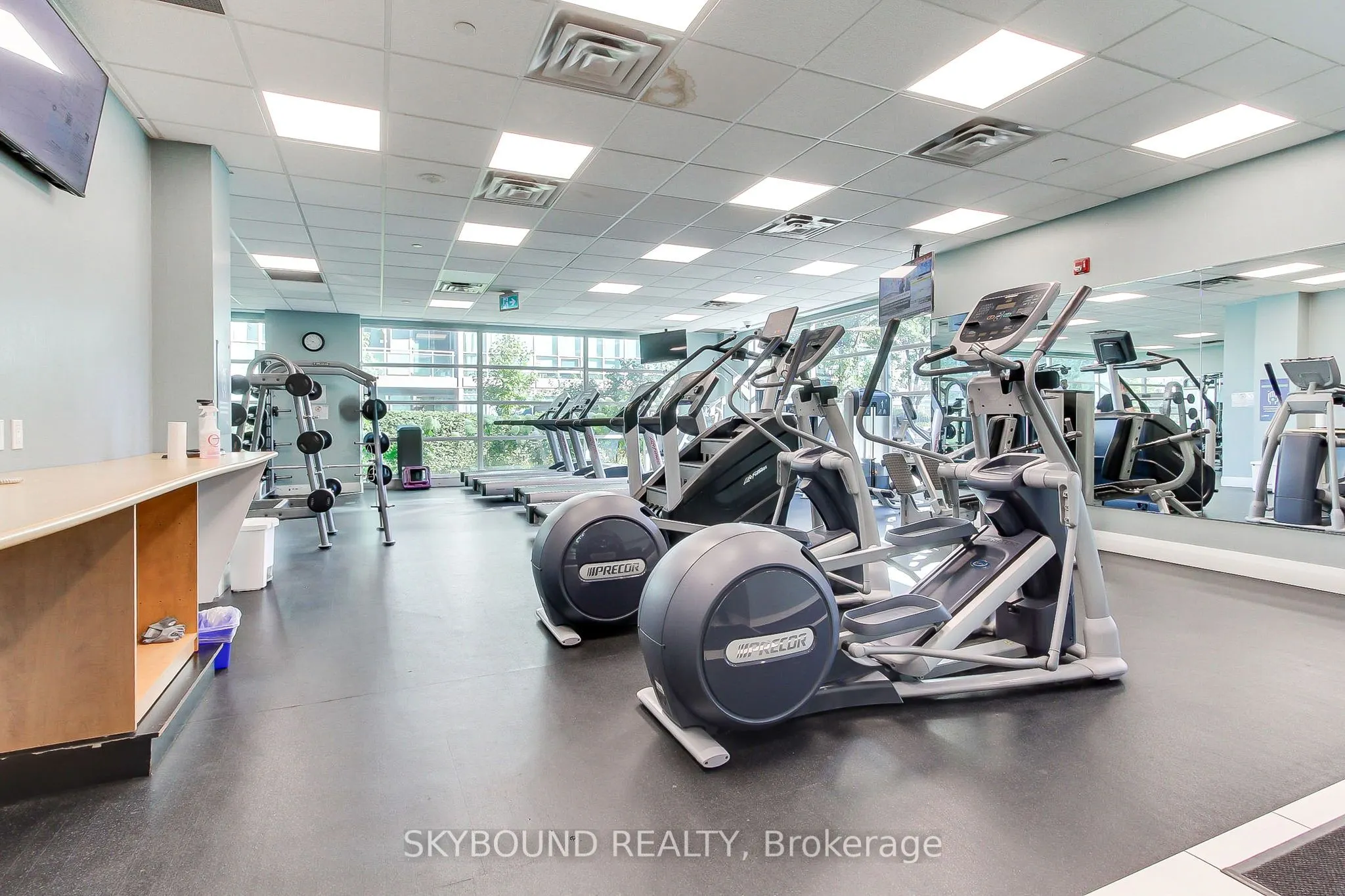 165 Legion Road N, #2723