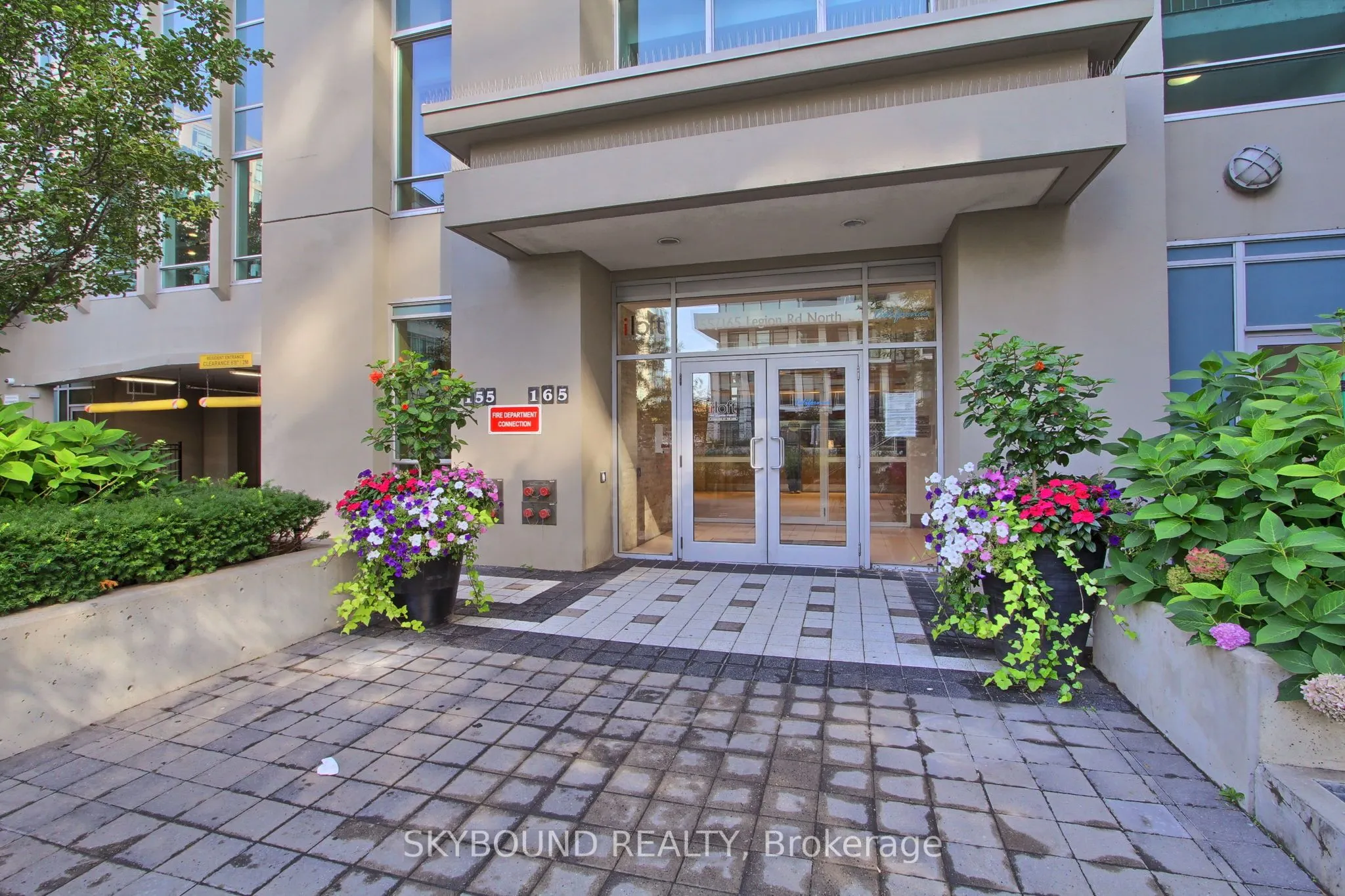 165 Legion Road N, #2723