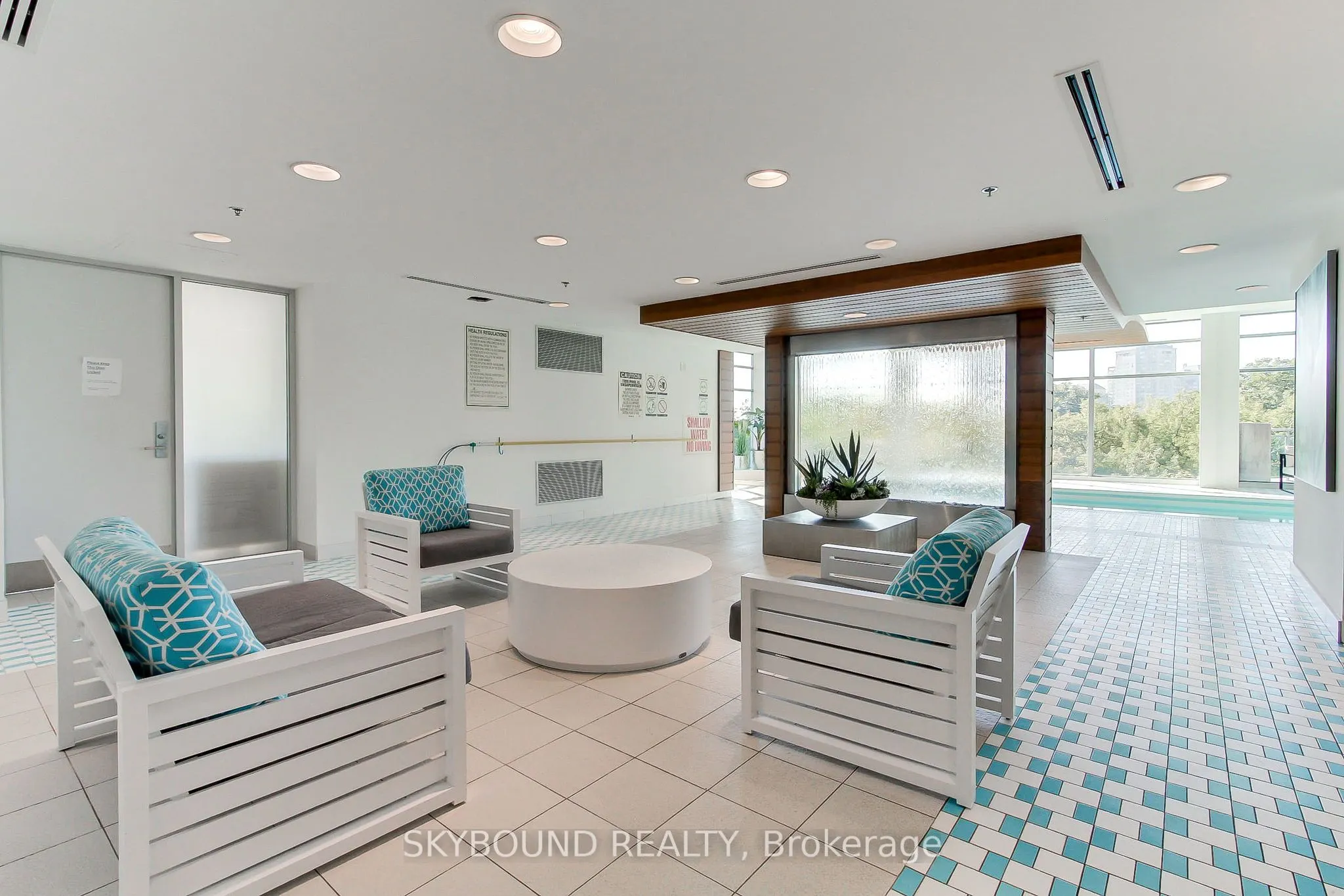 165 Legion Road N, #2723