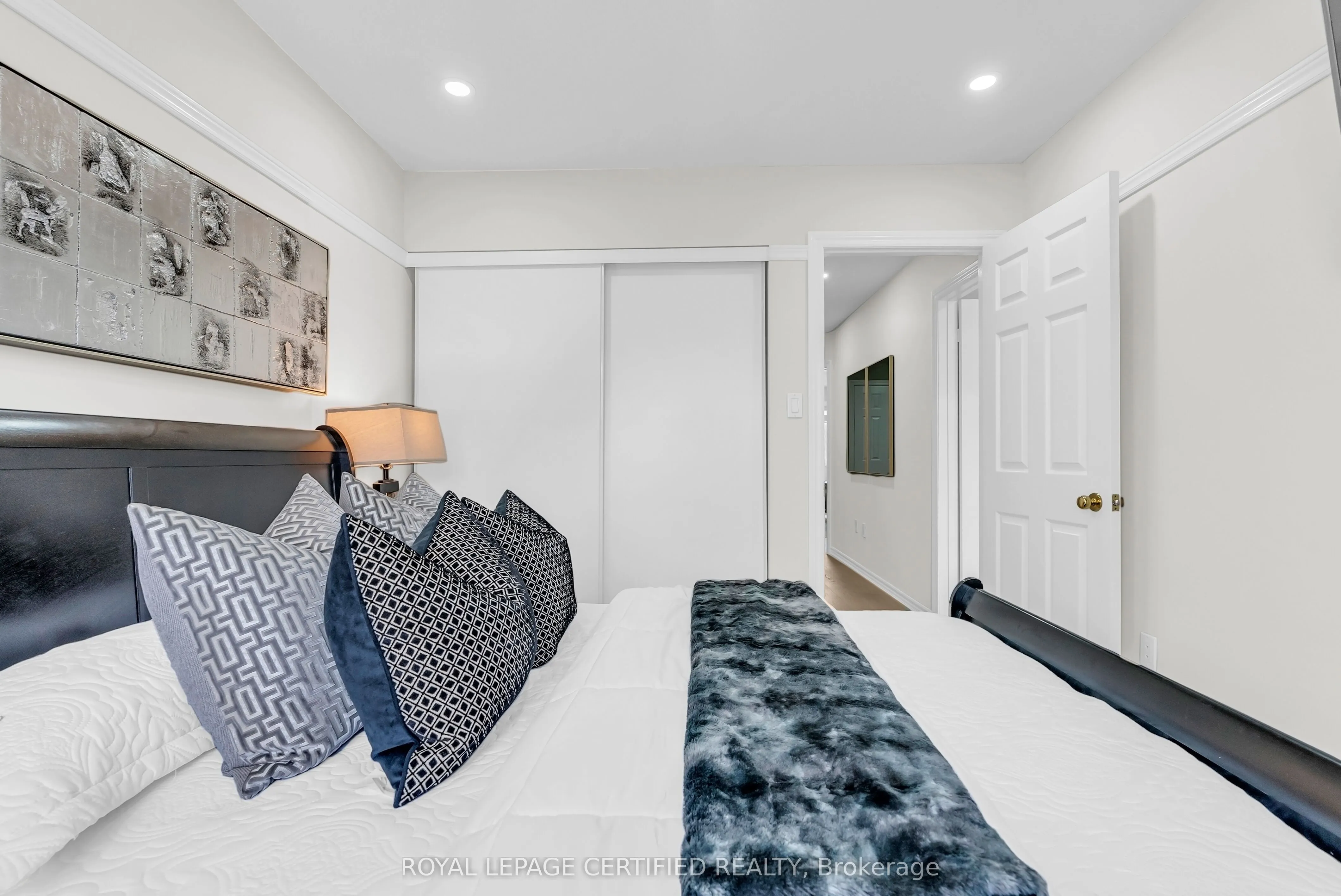 2511 Boros Road, #3