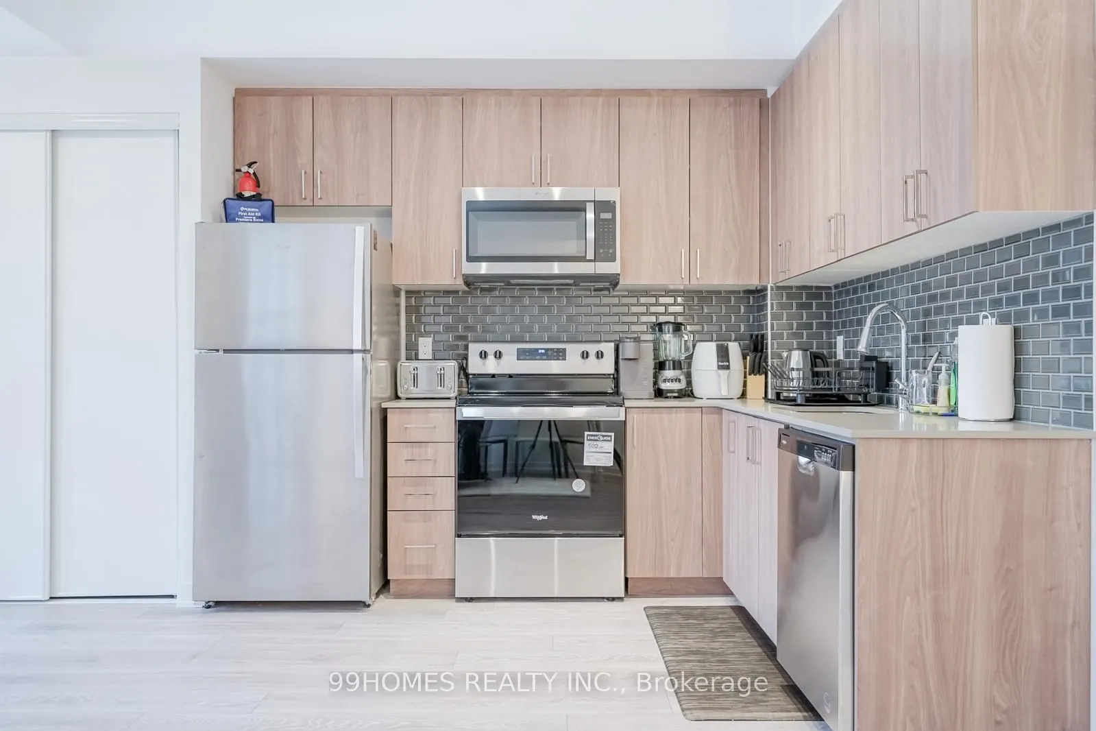 4015 Hickory Drive, #17