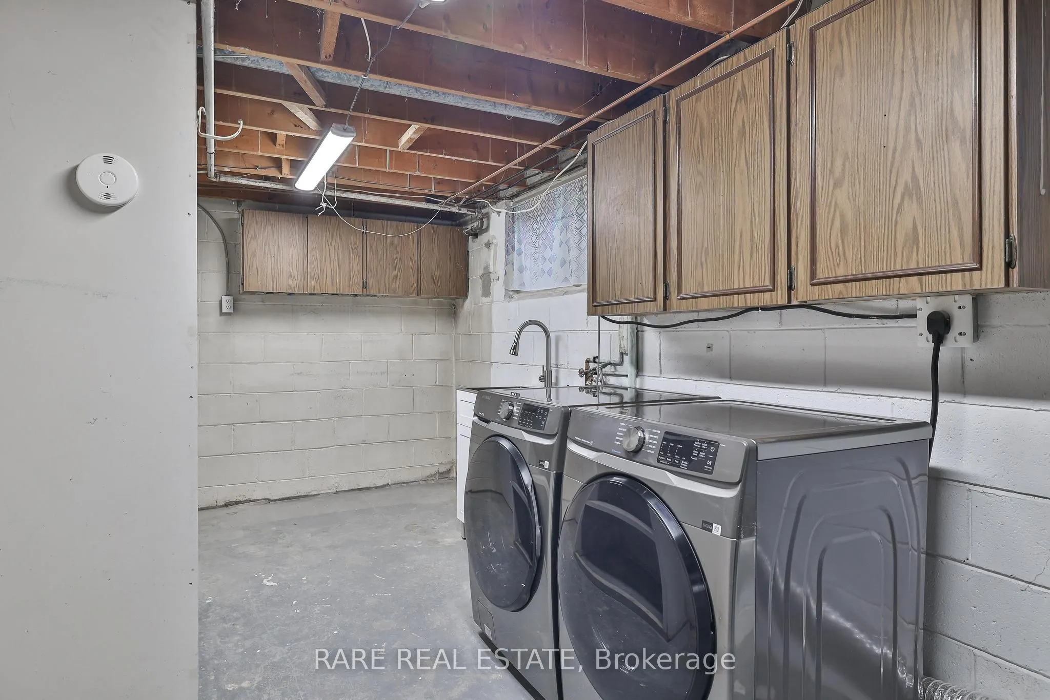 1111 Kipling Avenue