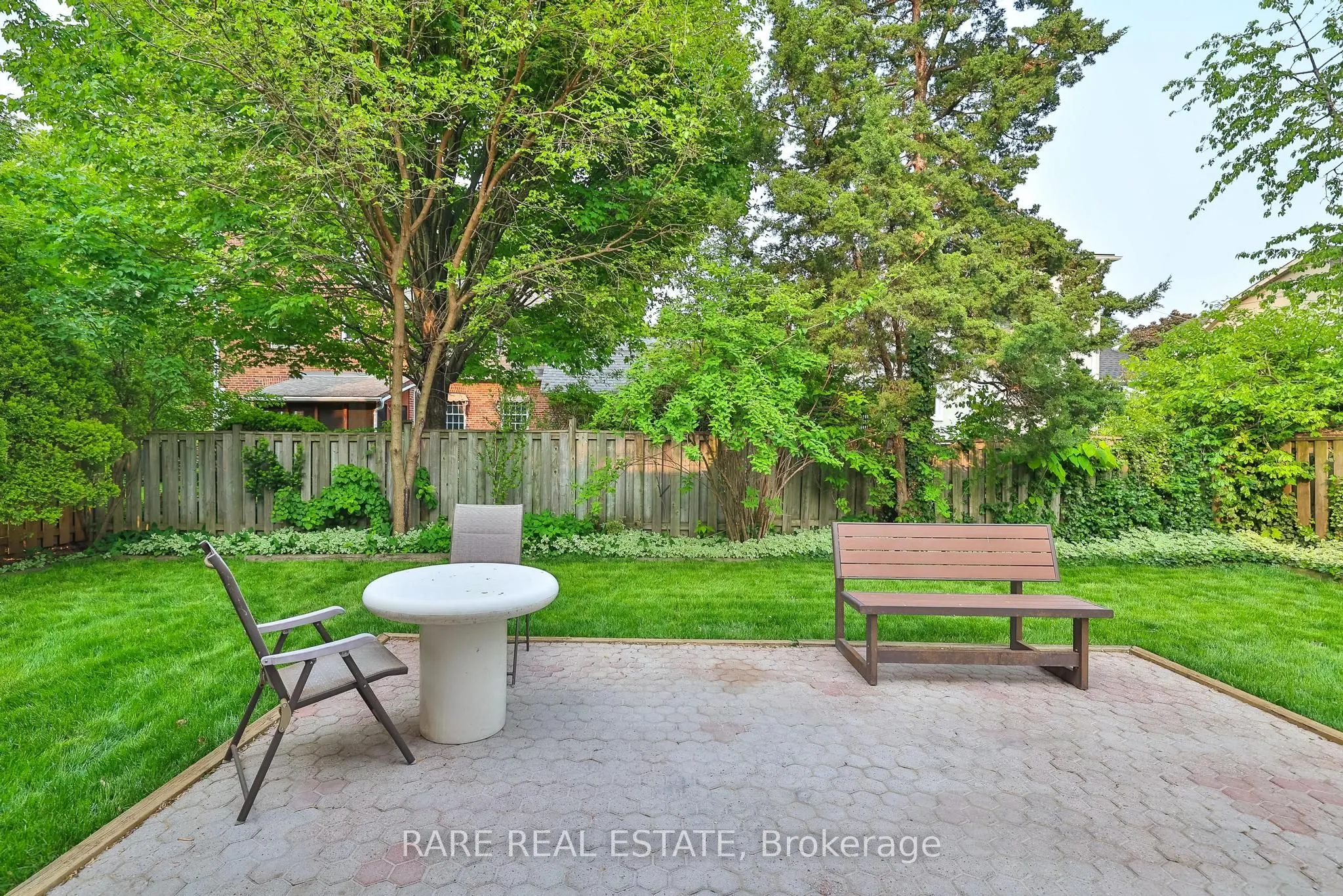 1111 Kipling Avenue