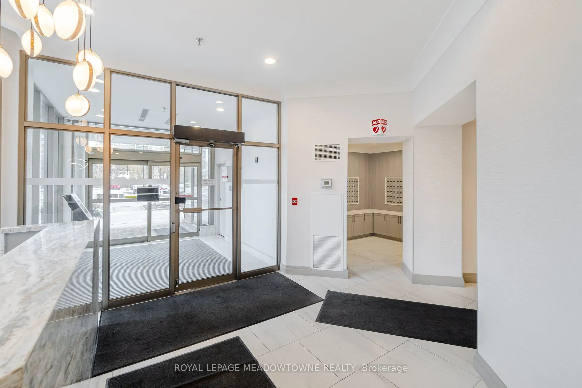 75 King Street E, #406