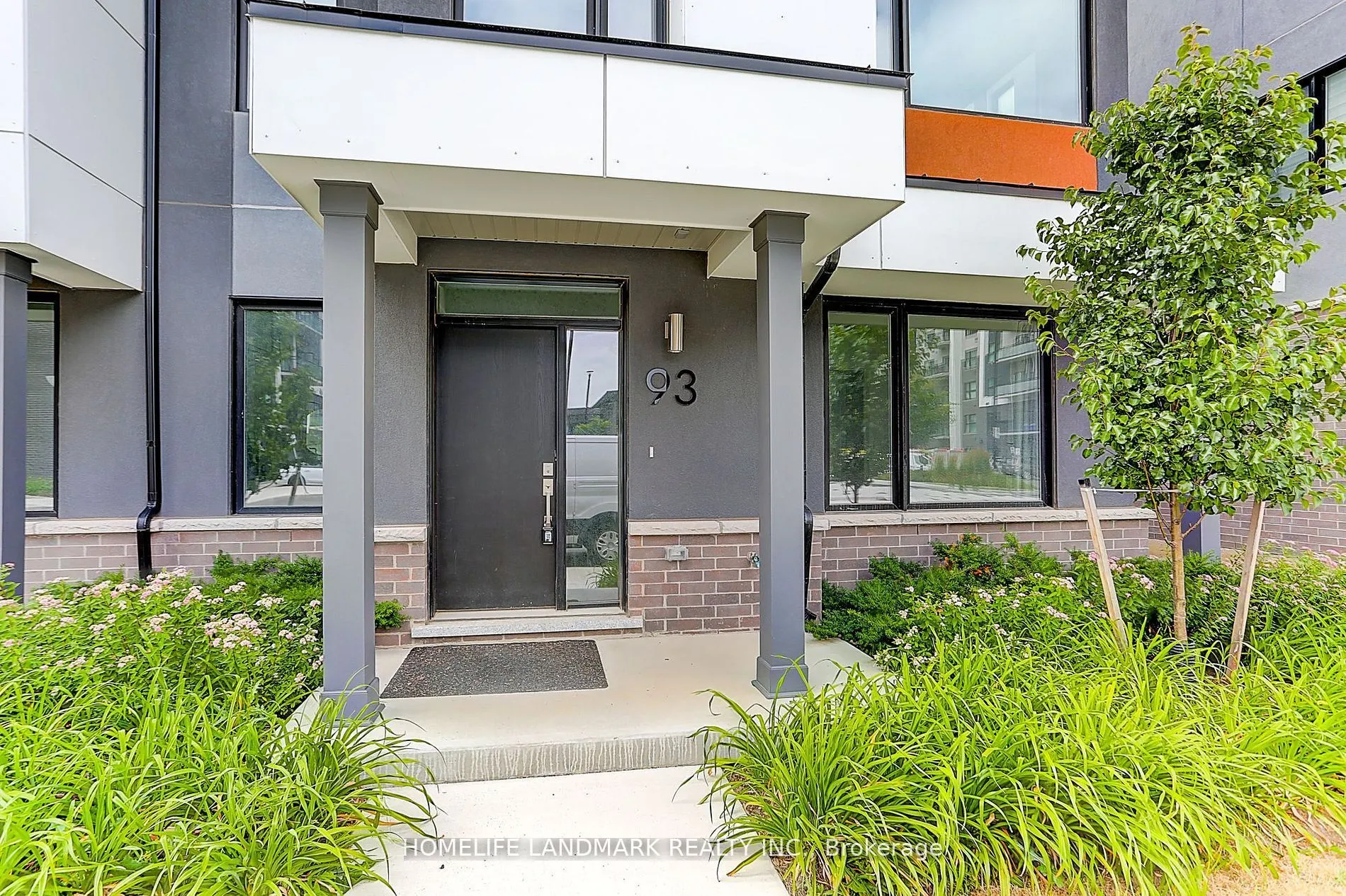 93 Grovewood Common Drive, #67
