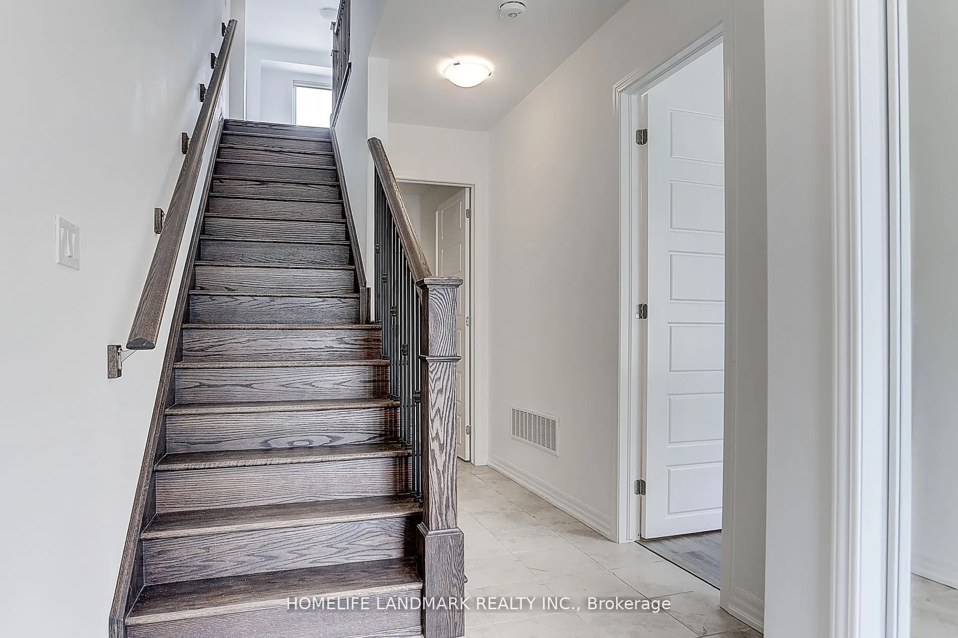 93 Grovewood Common Drive, #67