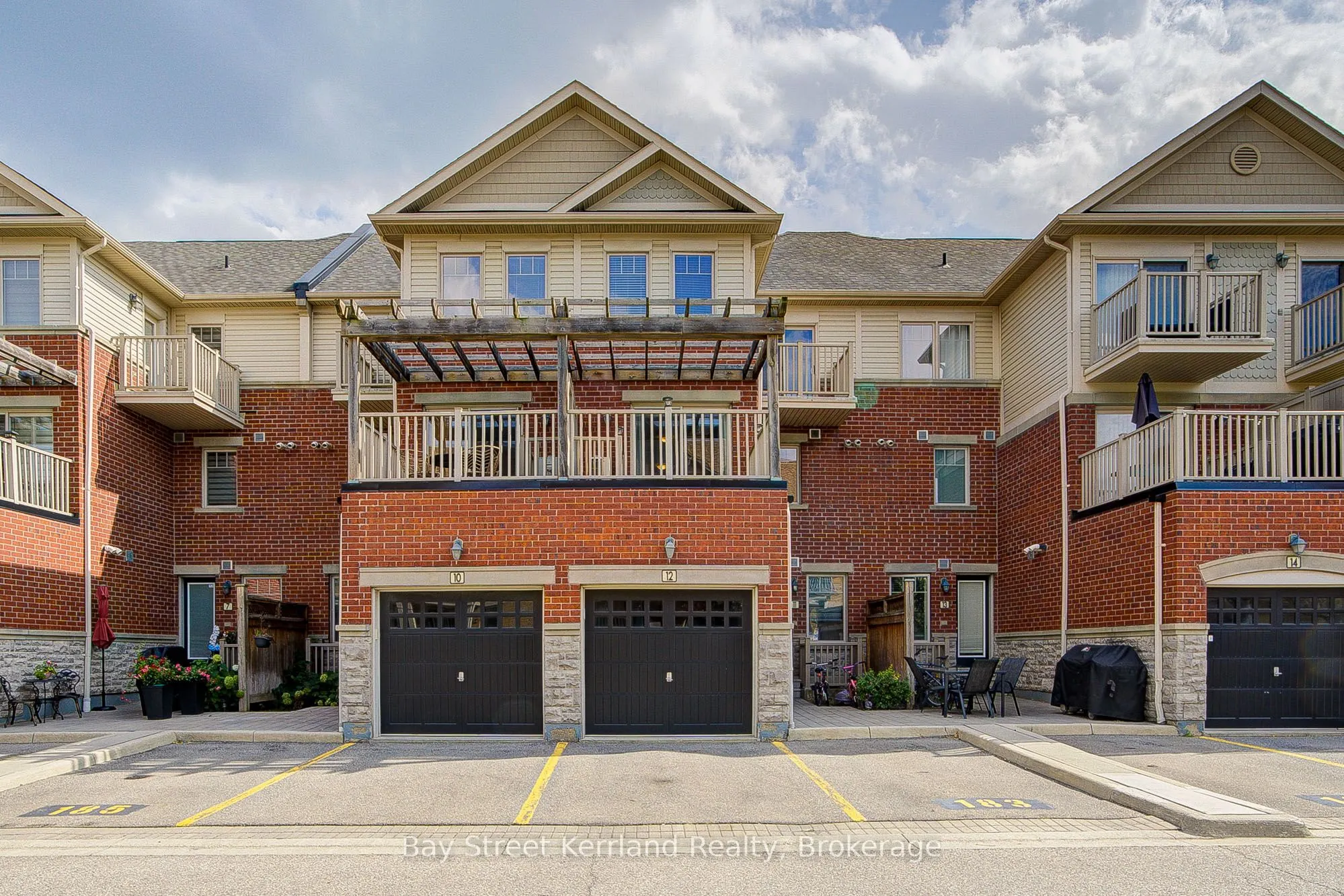3355 Thomas Street, #12