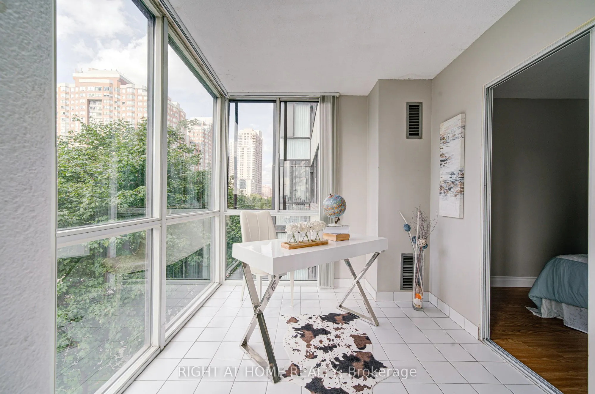 350 Webb Drive, #501