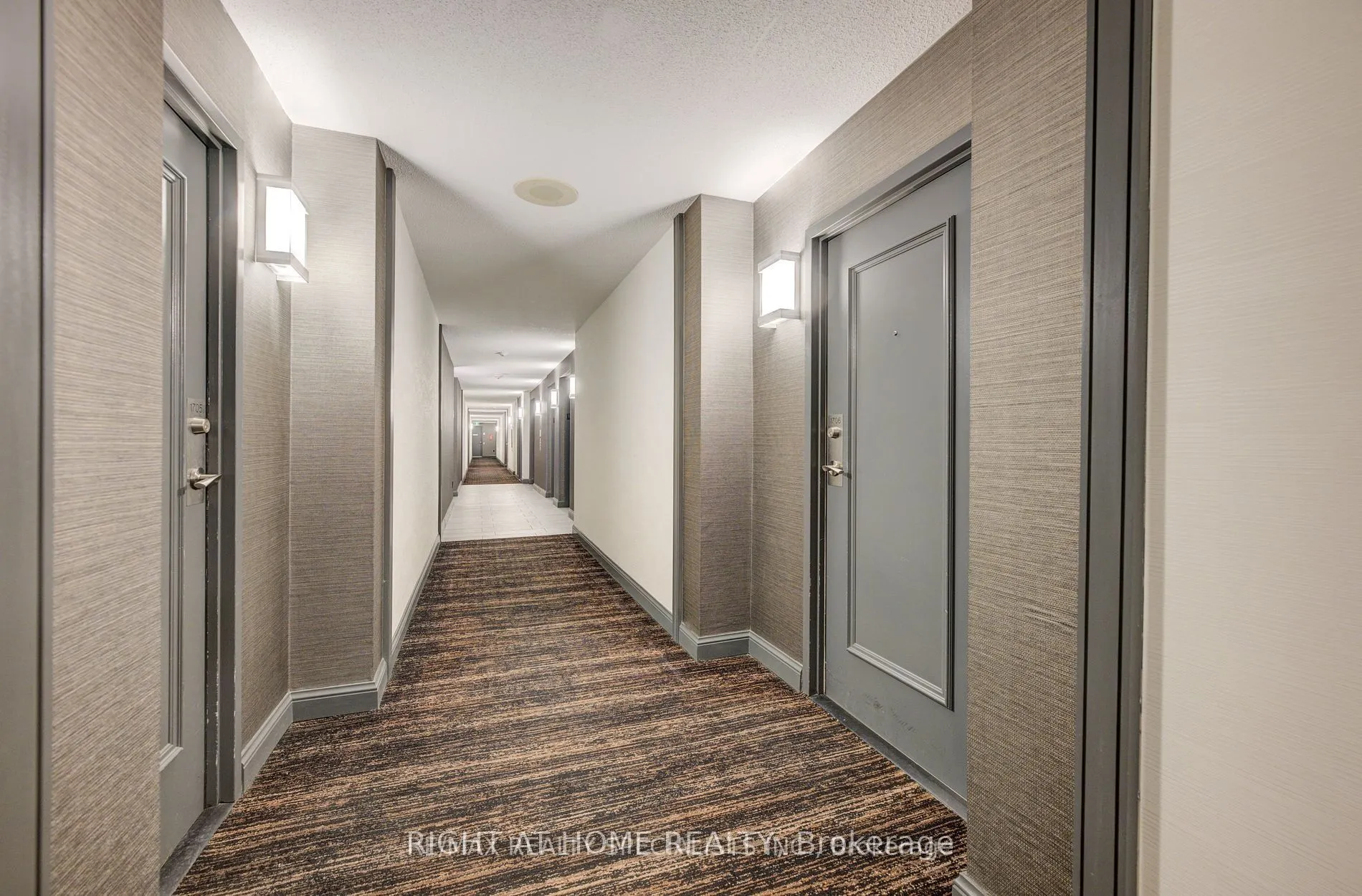 350 Webb Drive, #501
