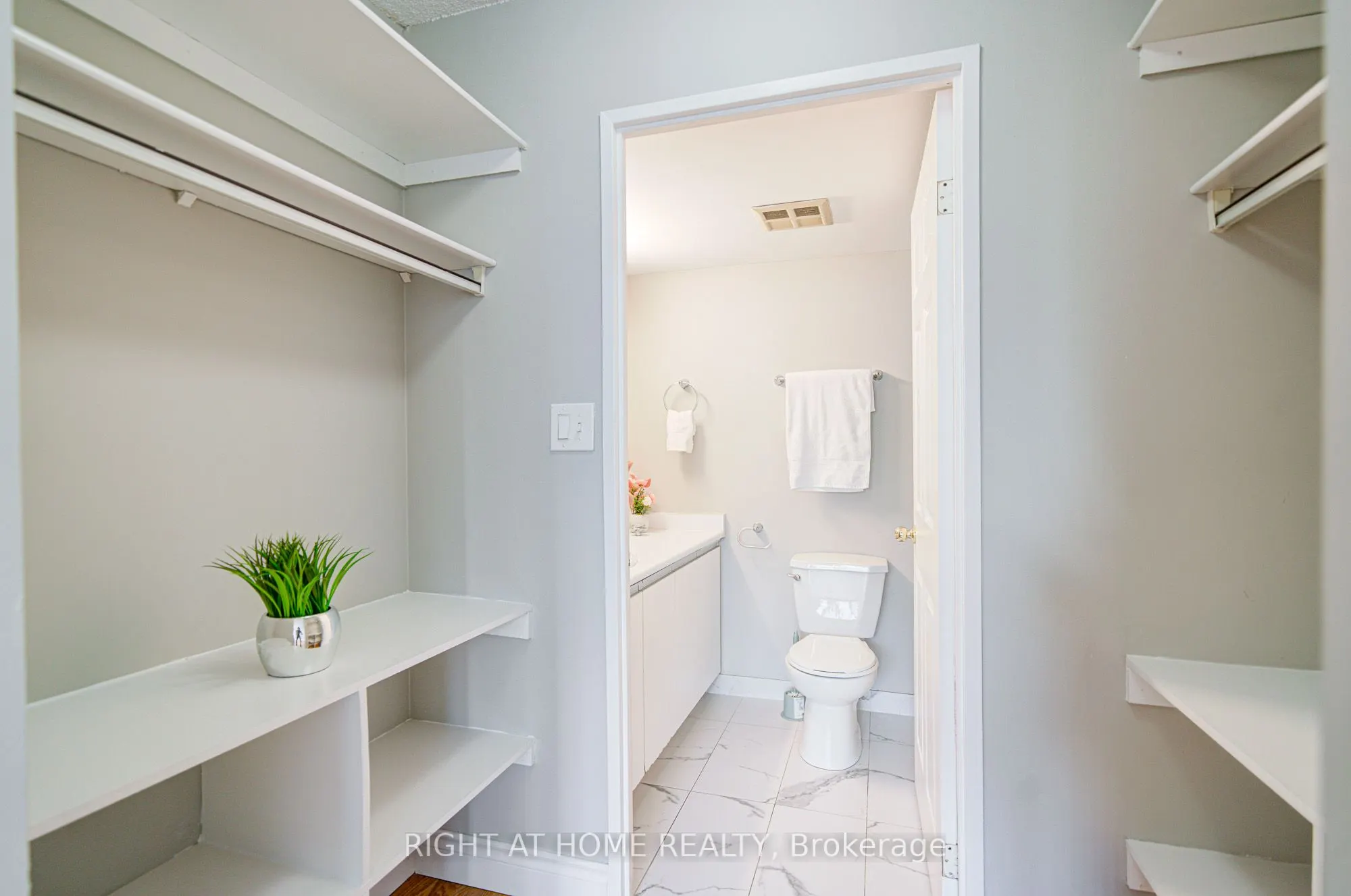350 Webb Drive, #501