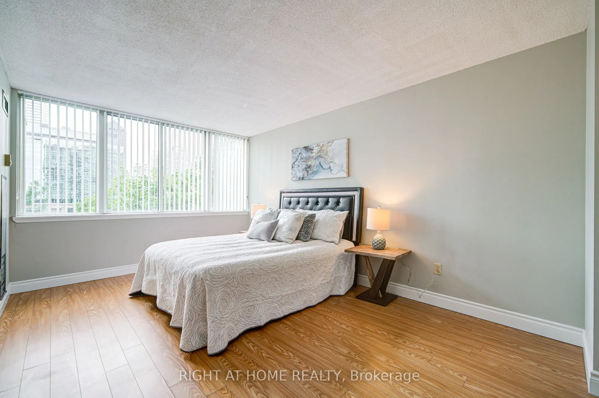 350 Webb Drive, #501