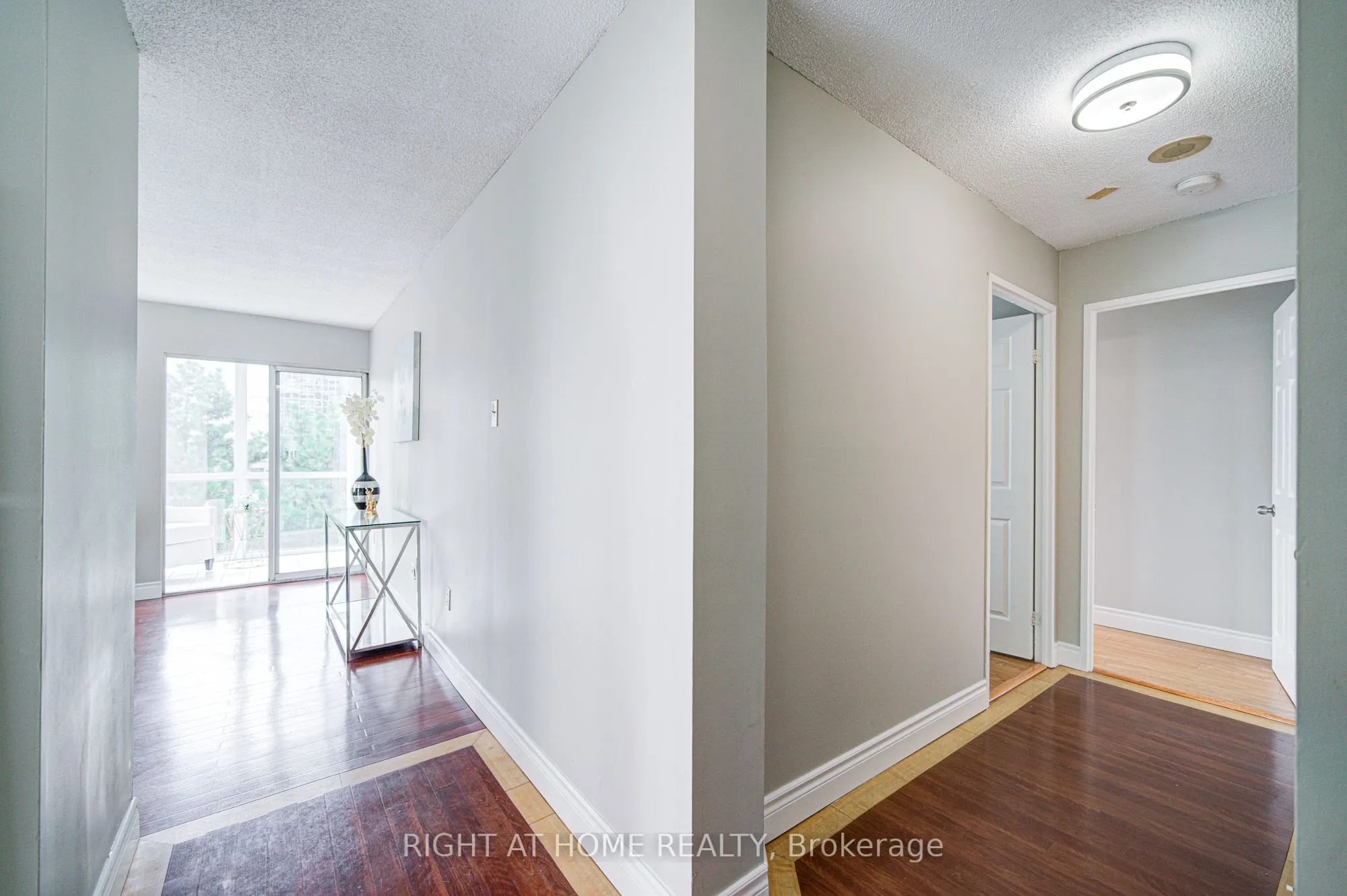 350 Webb Drive, #501