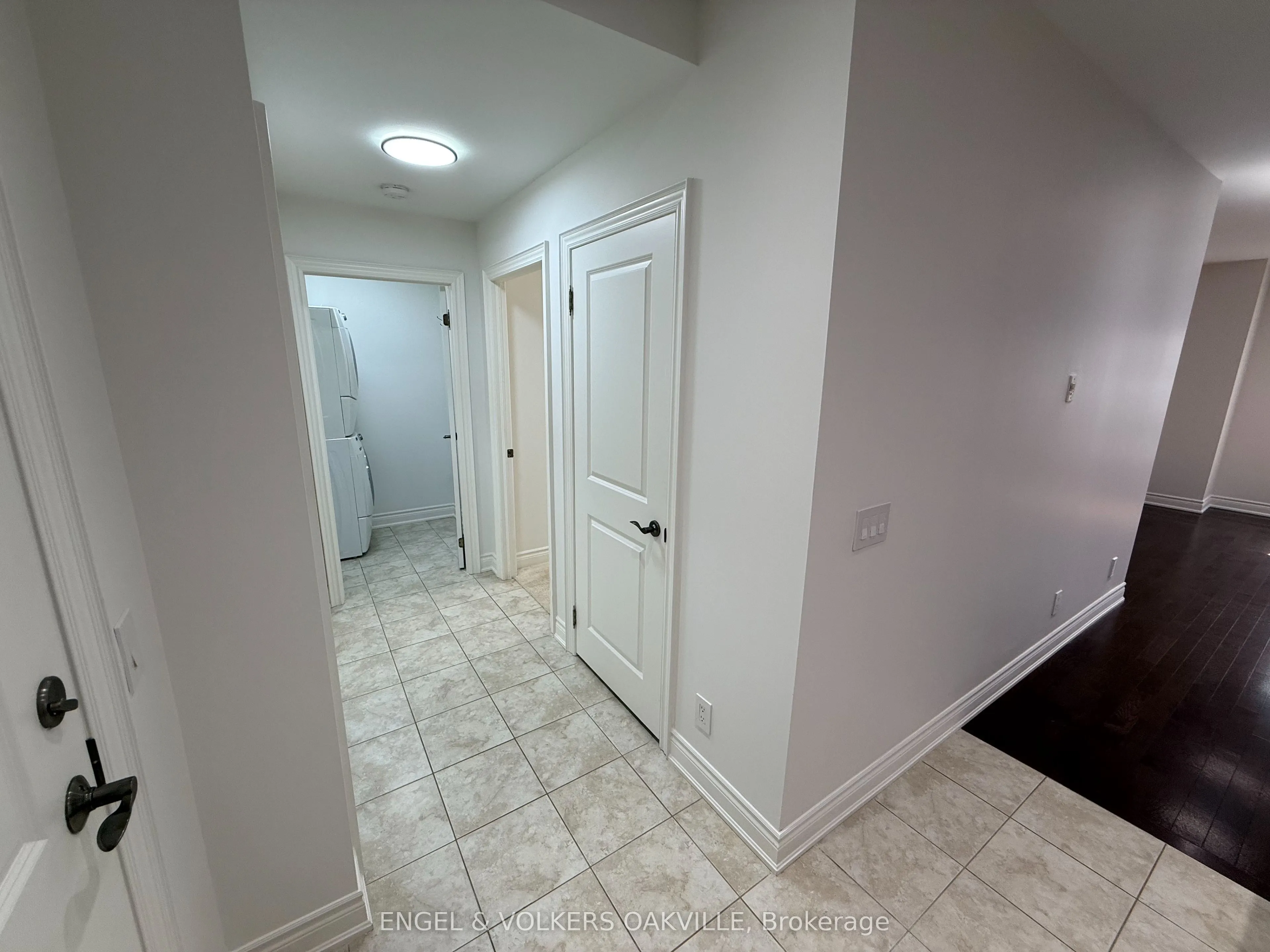 60 Ann Street, #209