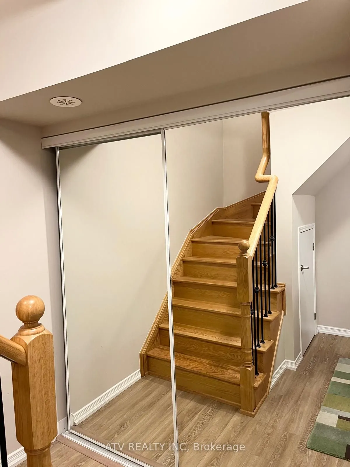 26 Fieldway Road, #31
