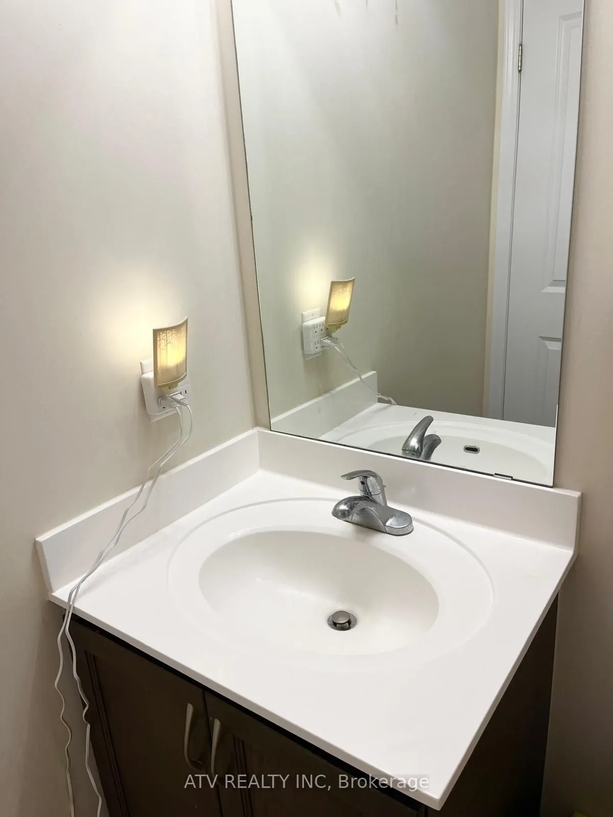 26 Fieldway Road, #31