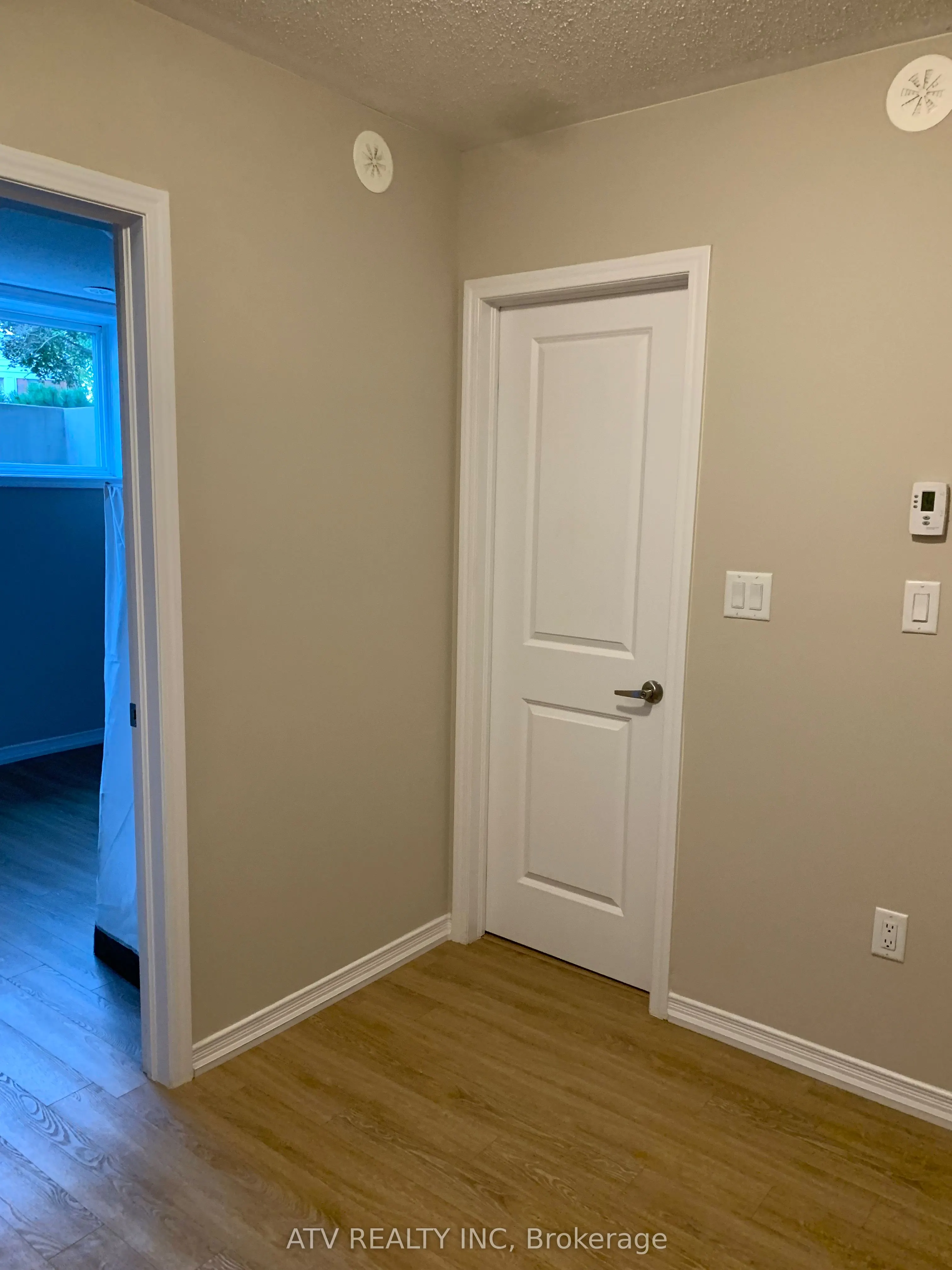 26 Fieldway Road, #31