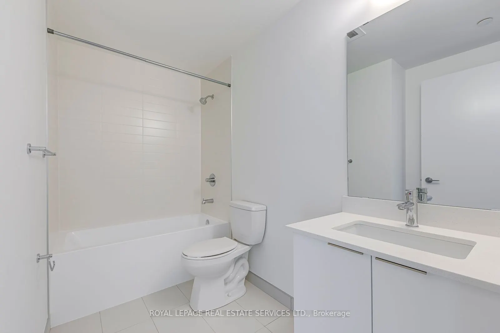 3079 Trafalgar Road, #911