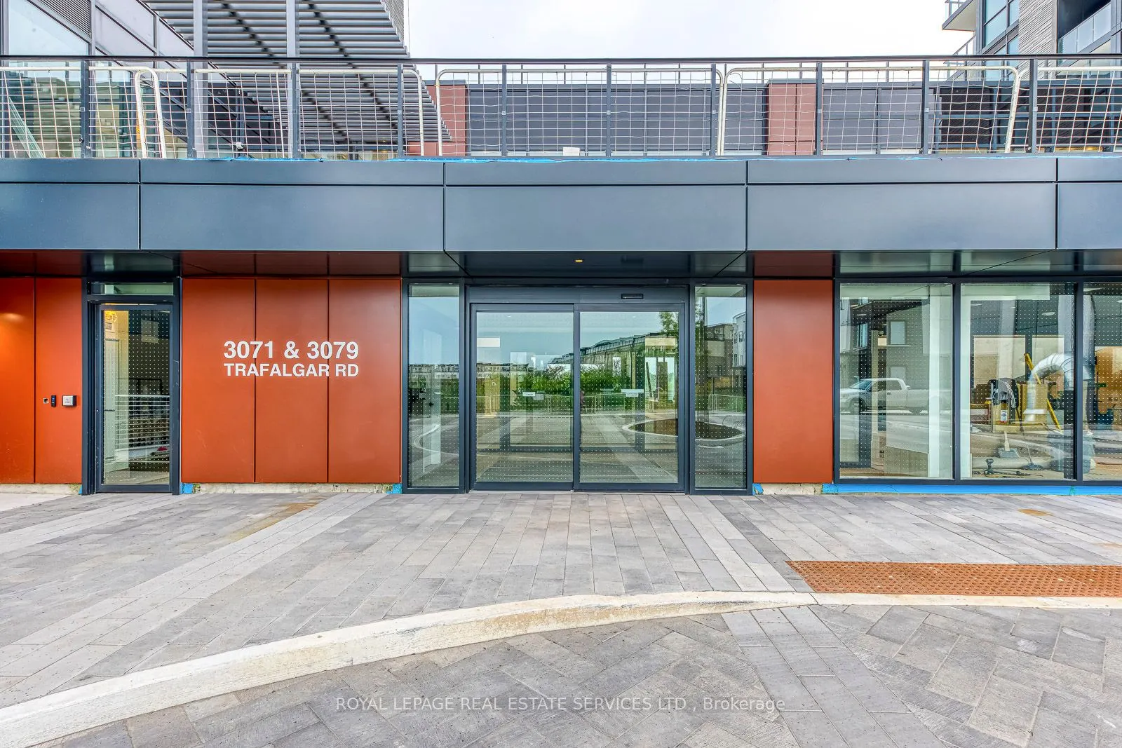 3079 Trafalgar Road, #911