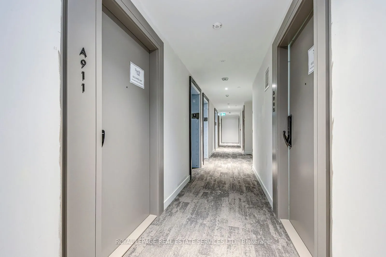 3079 Trafalgar Road, #911