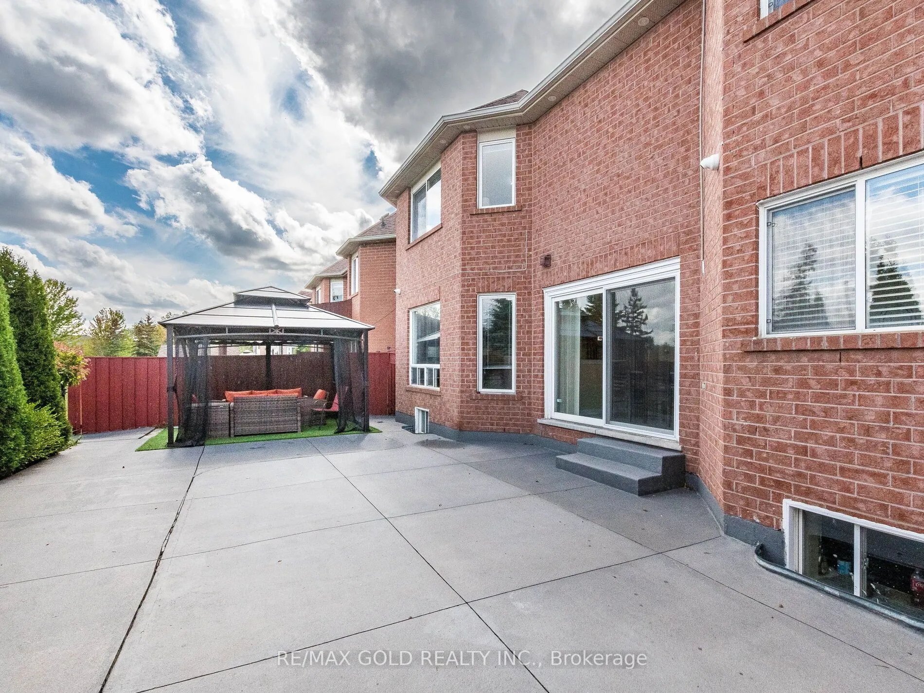 47 Linstock Drive