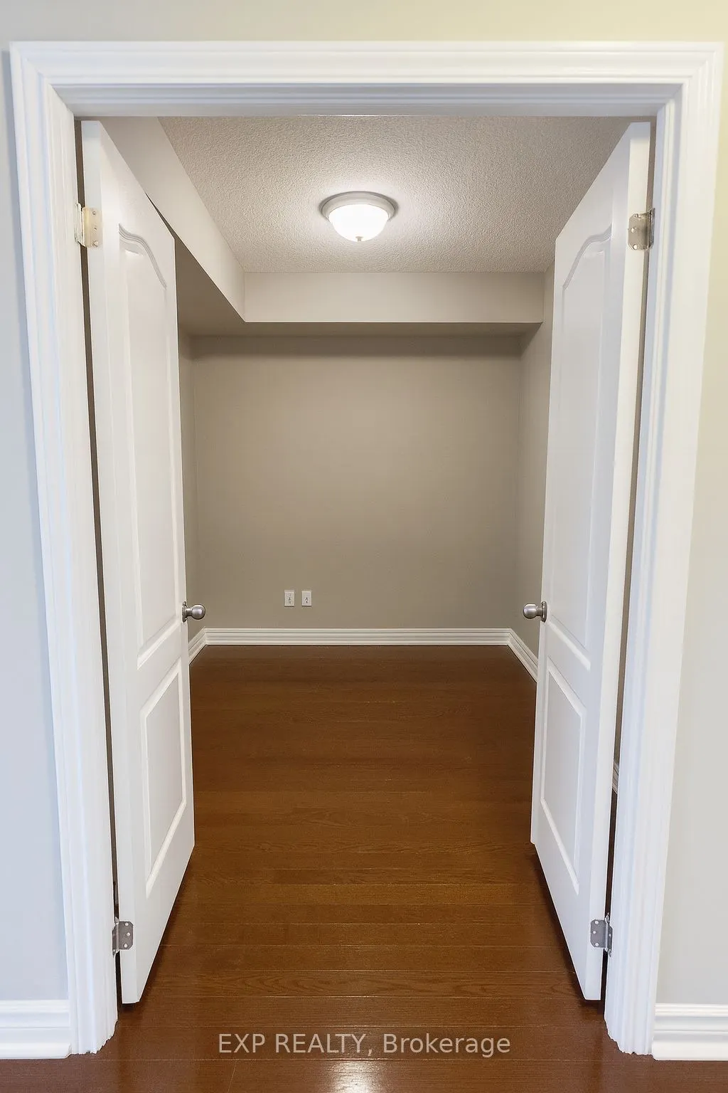 33 Elm Drive W, #1907